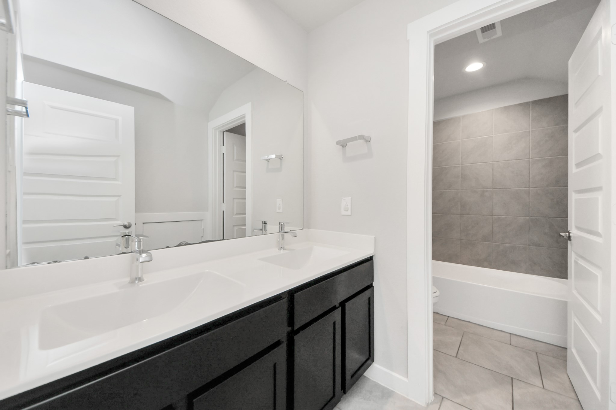 7515 Rivercane Shore Ln Property Photo 26