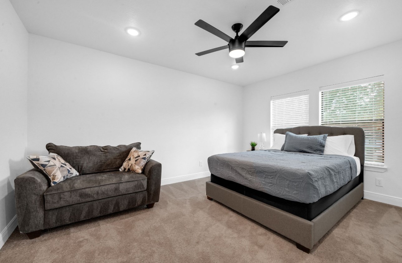 3021 Prospect Street Property Photo 17