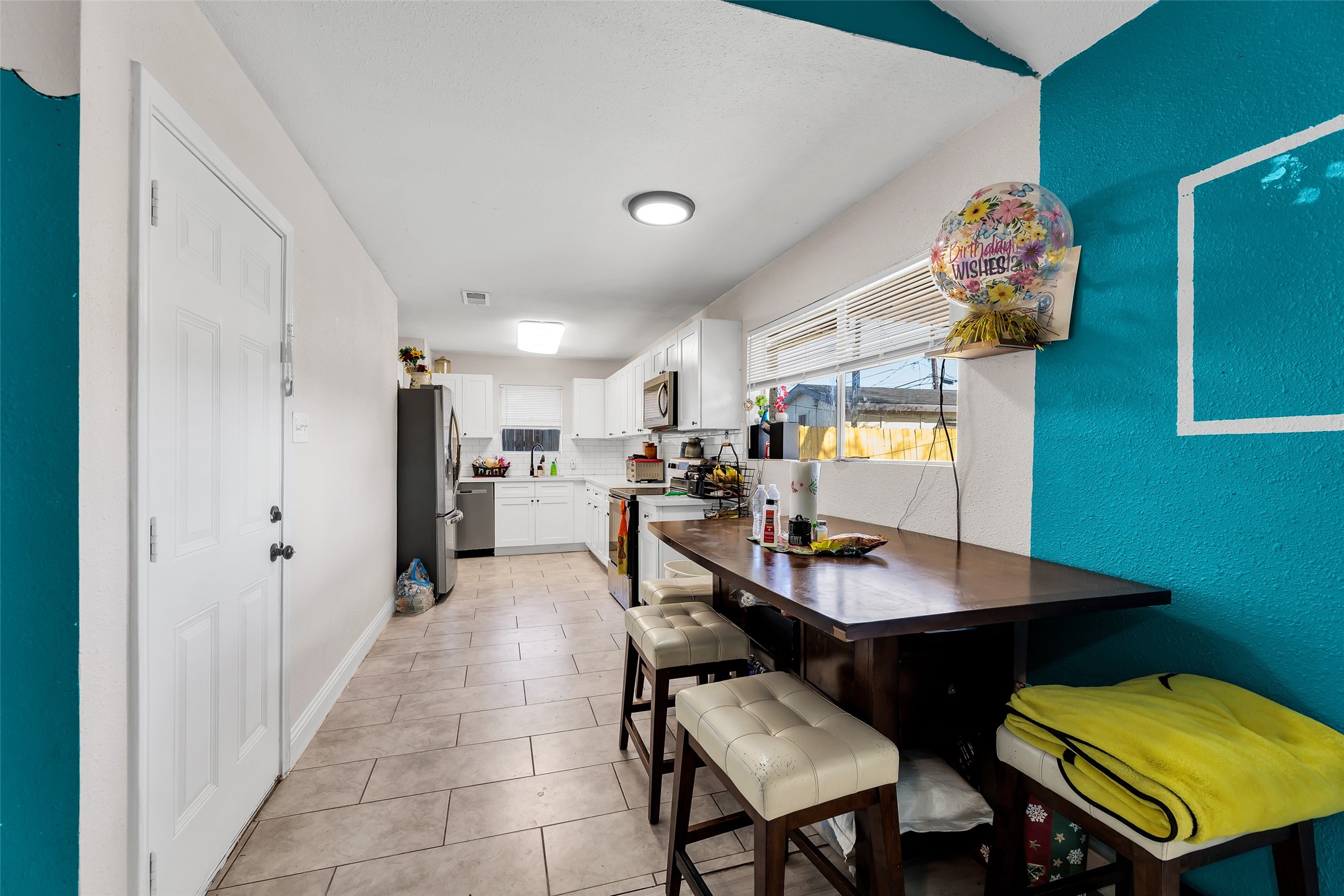 819 Hackberry Street Property Photo 8