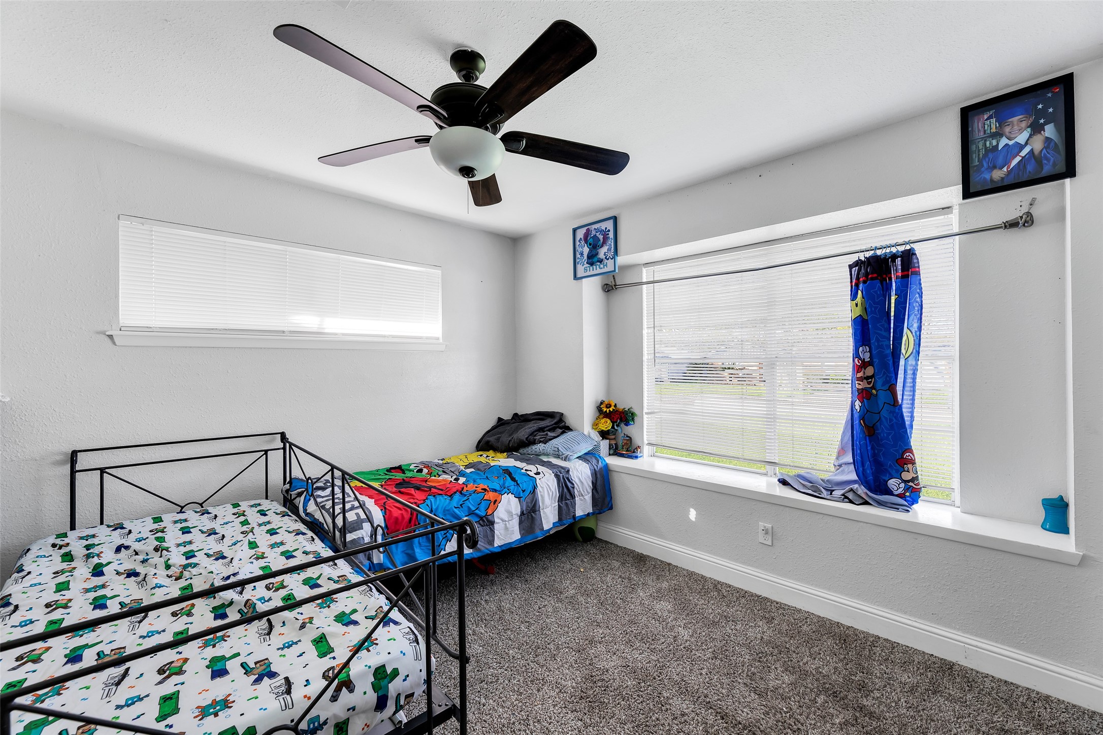 819 Hackberry Street Property Photo 14