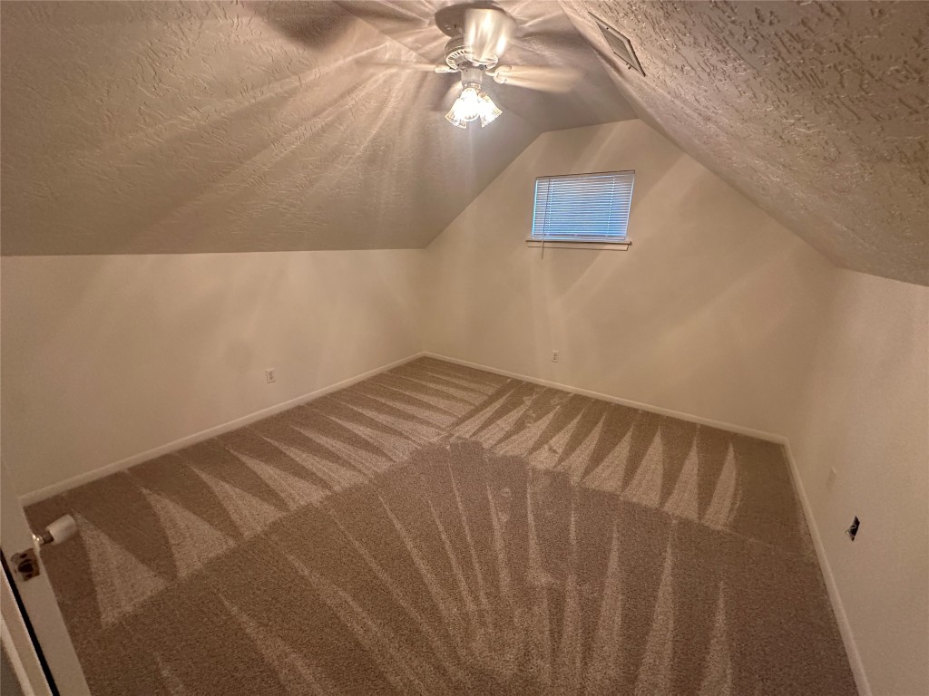 9239 Walnut Road Property Photo 14