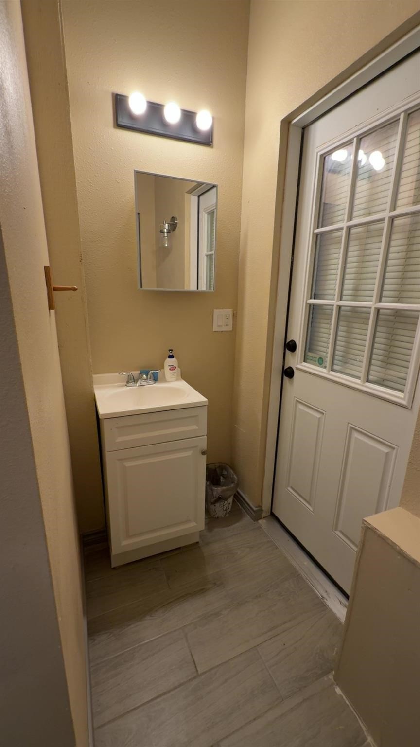 6303 Scotchwood Drive A Property Photo 2