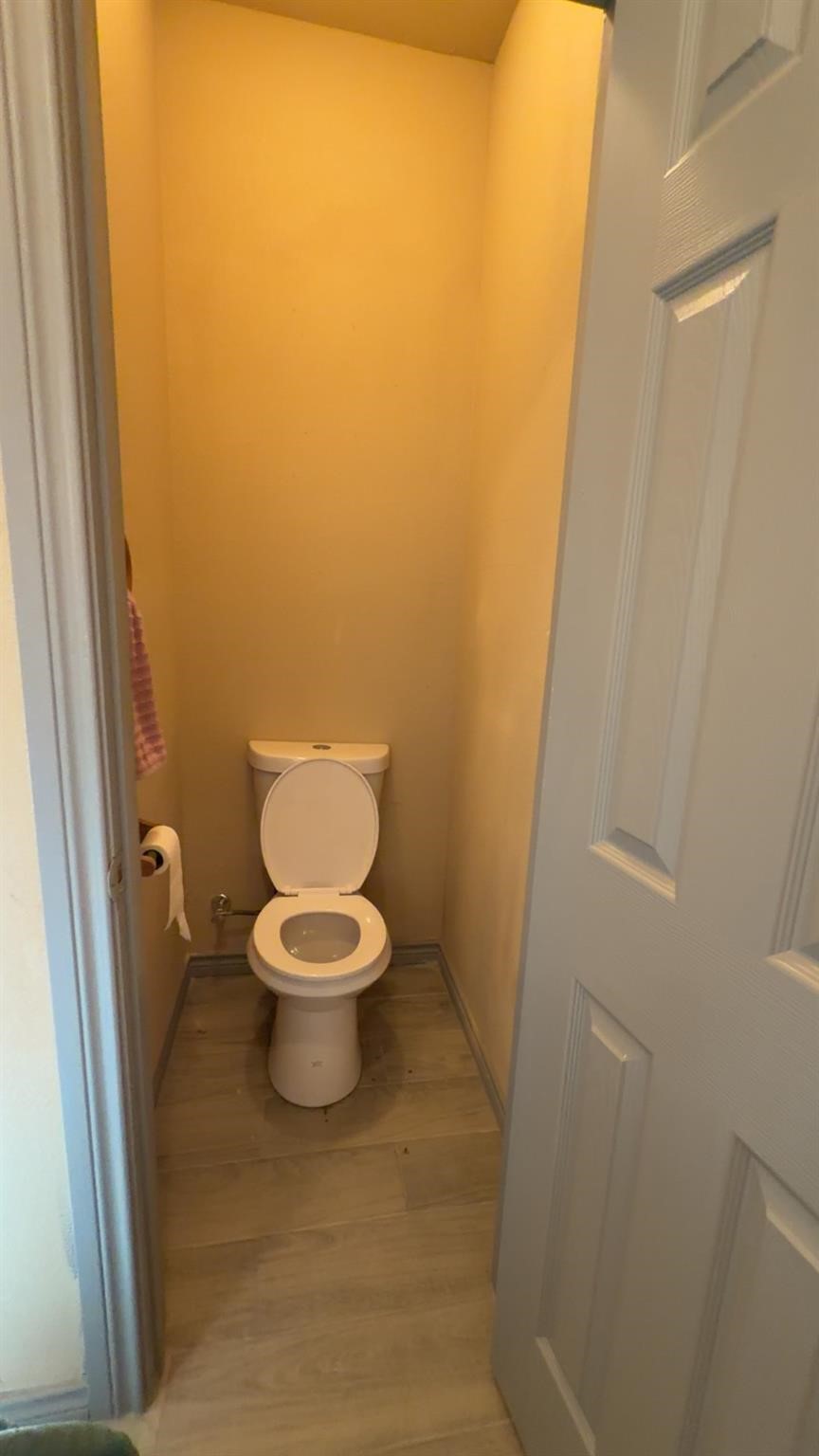 6303 Scotchwood Drive A Property Photo 11