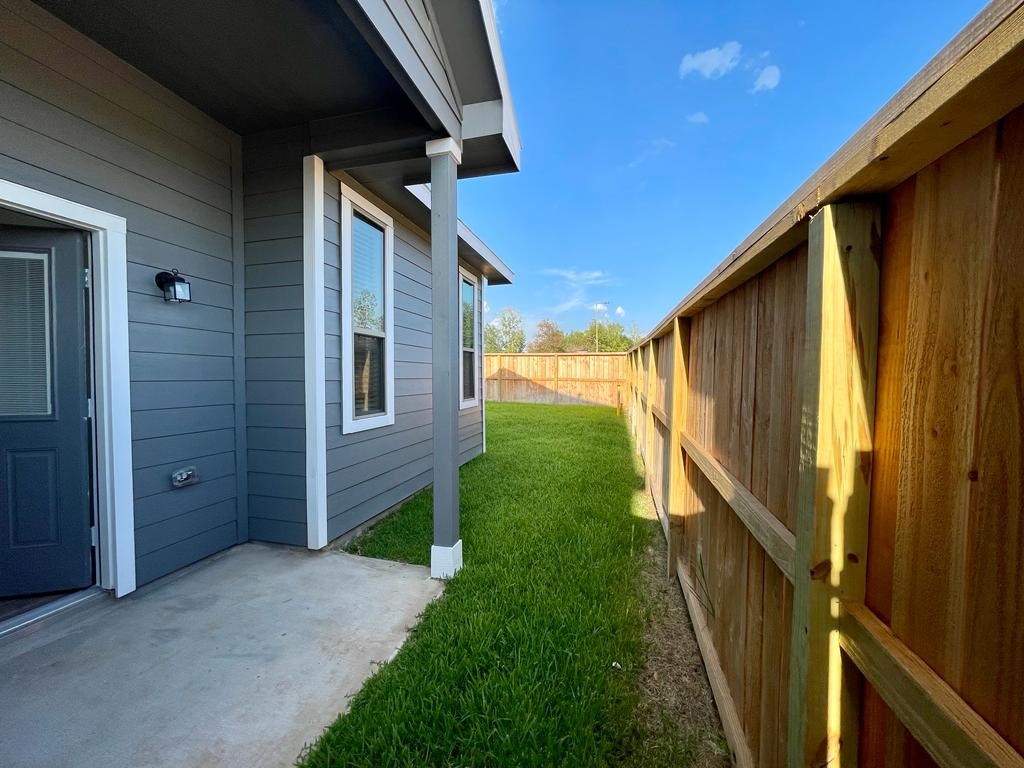 639 Silver Pear Court Property Photo 29