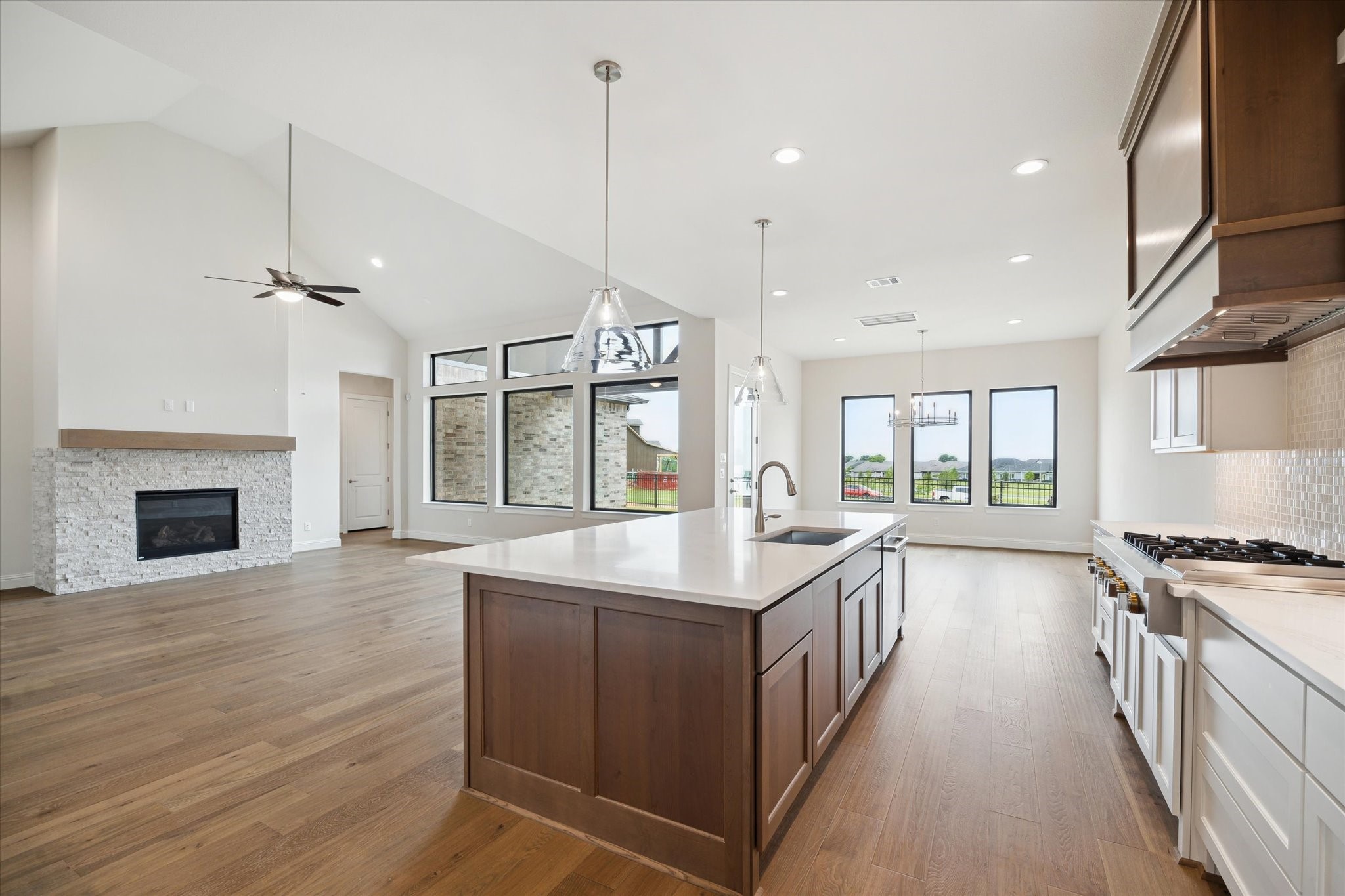 14015 Hawk Vista Court Property Photo 9