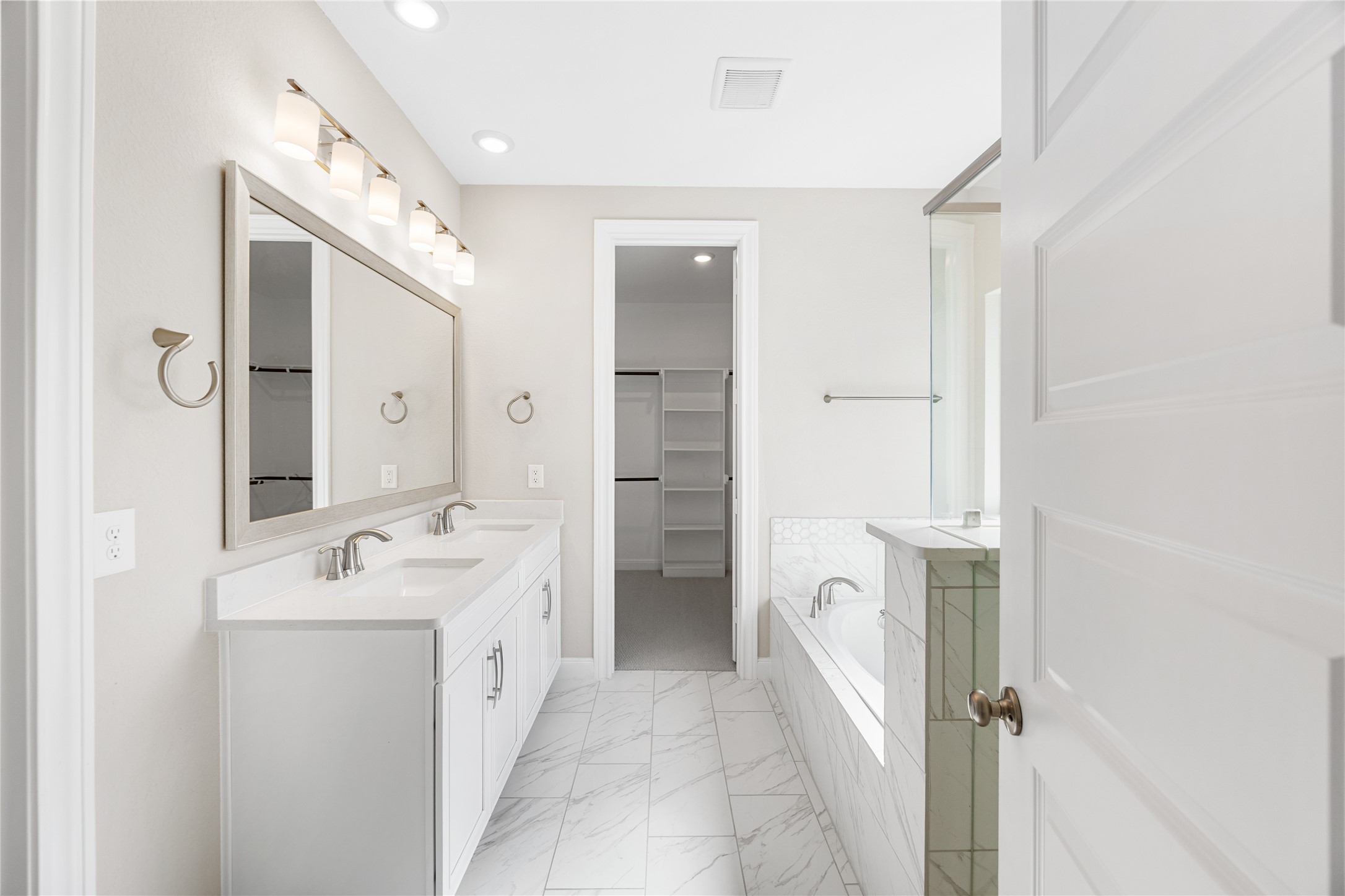 17681 Rosette Grass Drive Property Photo 25