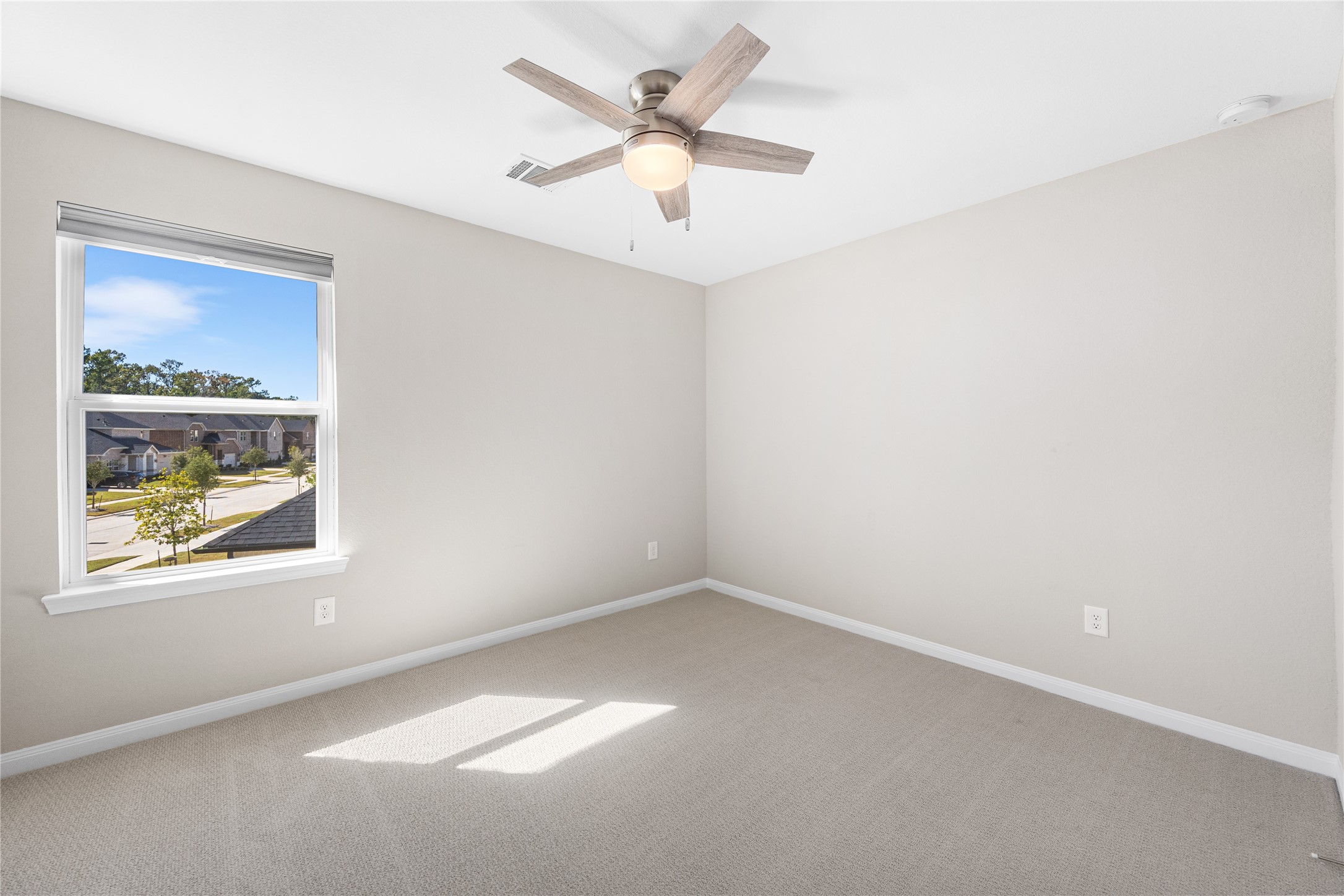 17681 Rosette Grass Drive Property Photo 37