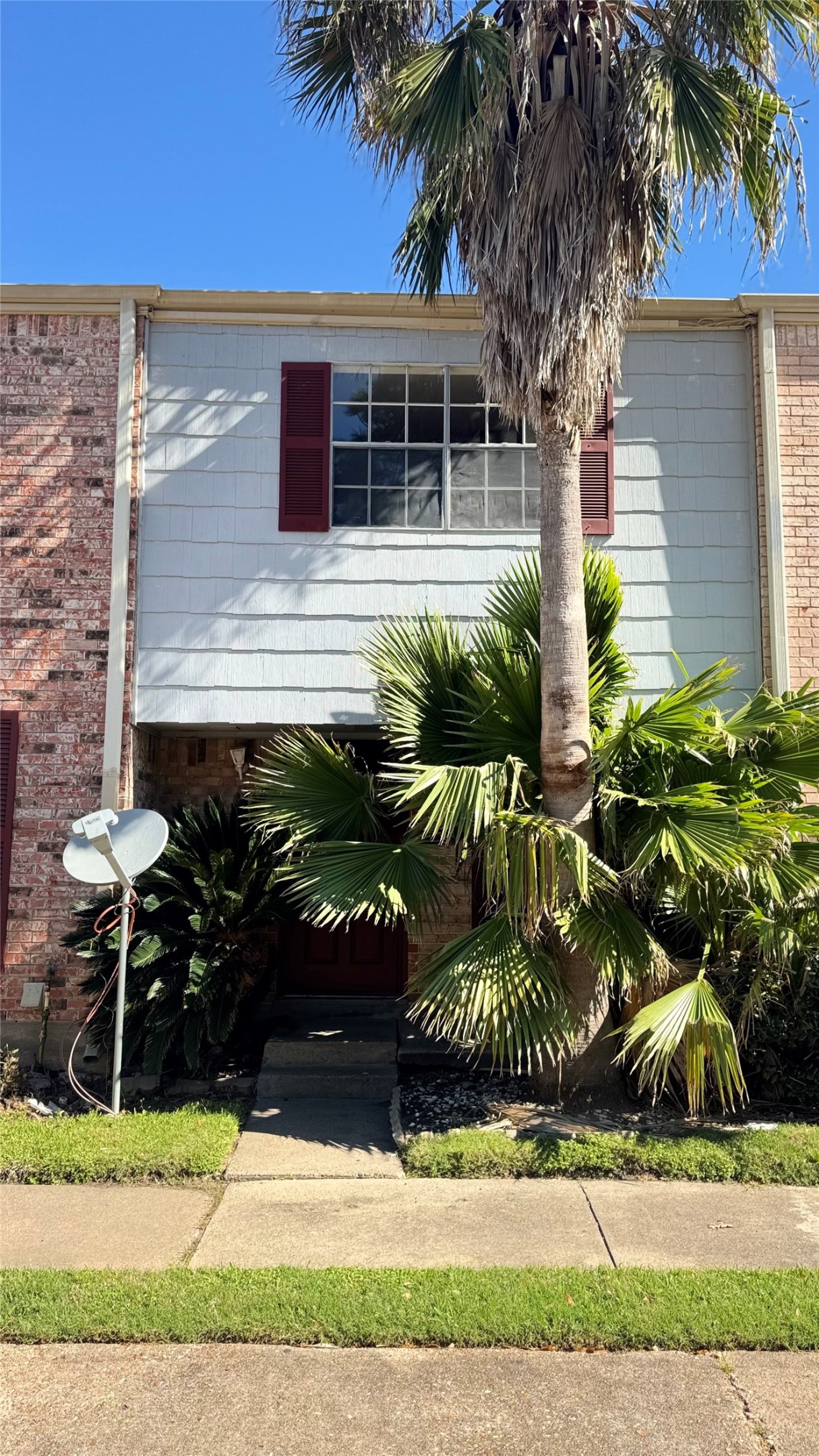 7818 Grove Ridge Drive Property Photo 1