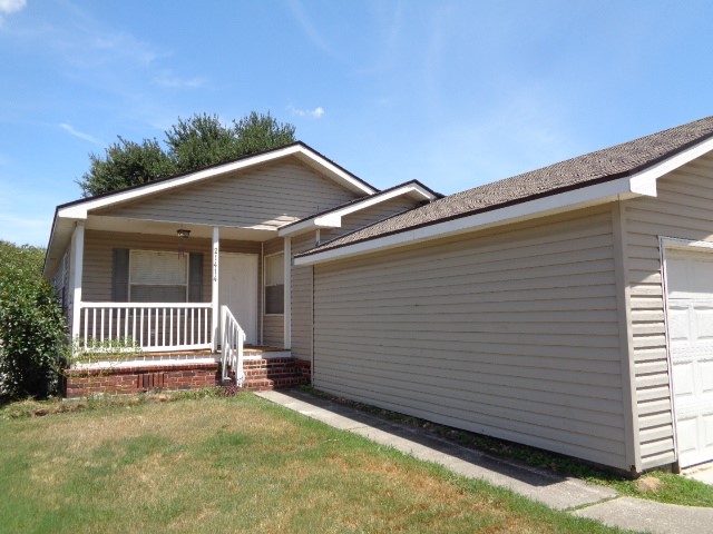 21414 Cherry Canyon Lane Property Photo 3