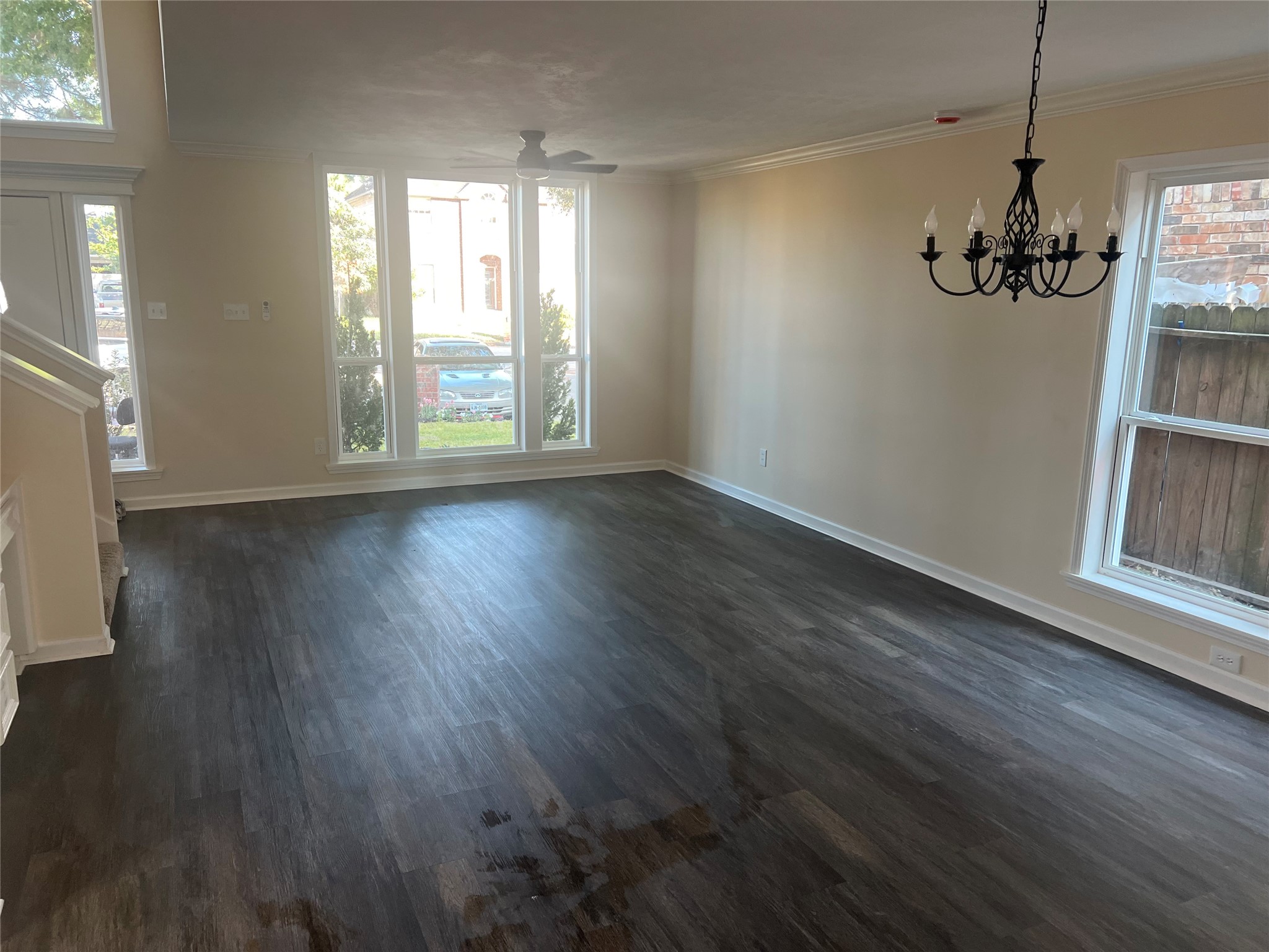 8023 Carmel Circle Property Photo 6