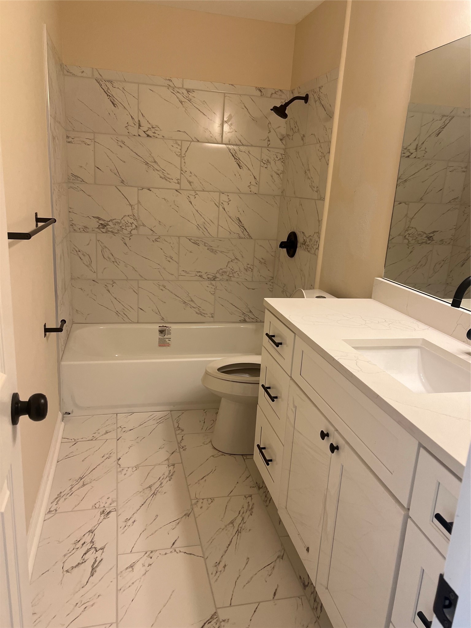 8023 Carmel Circle Property Photo 16