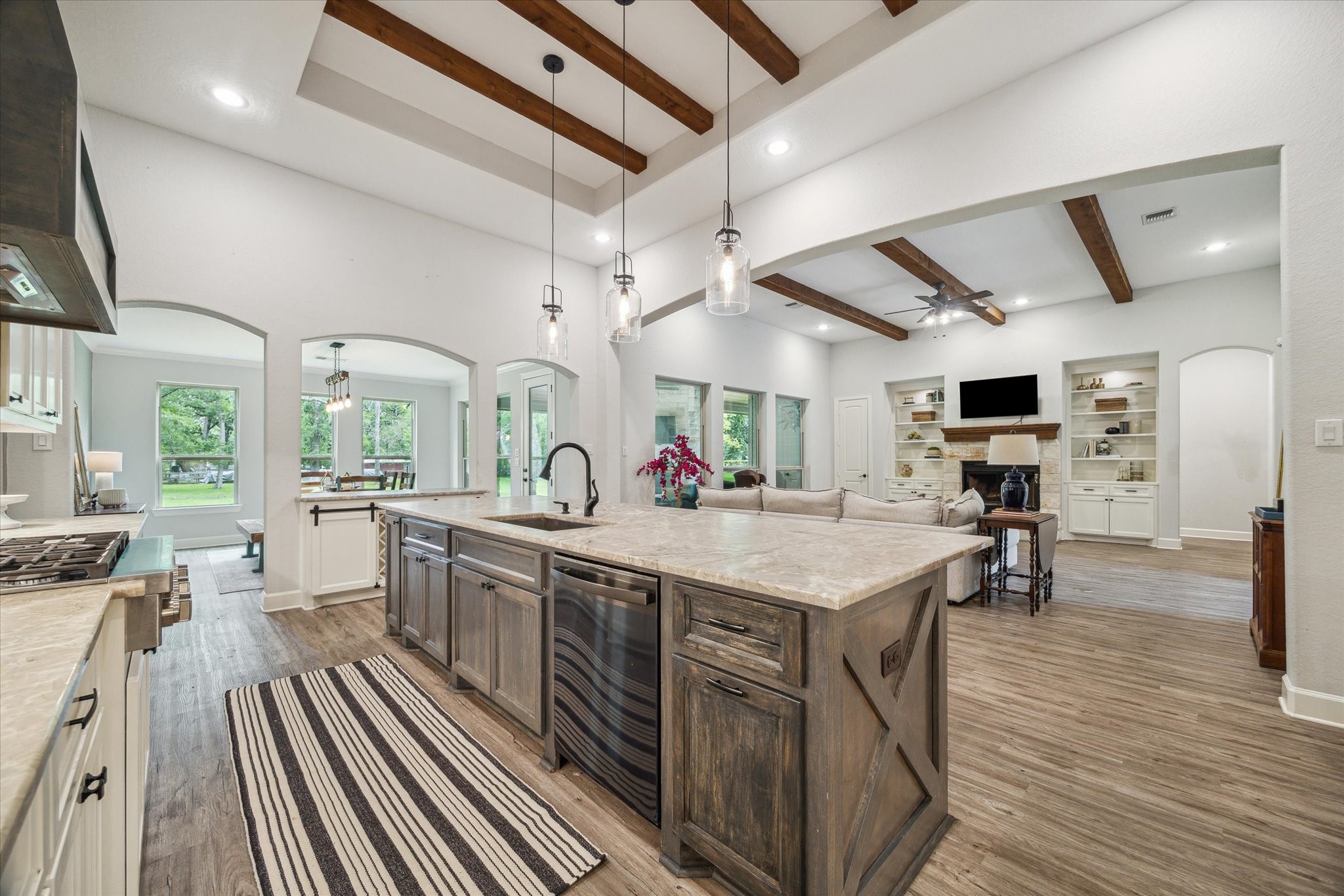13327 W Brazos Bend Drive Property Photo 3