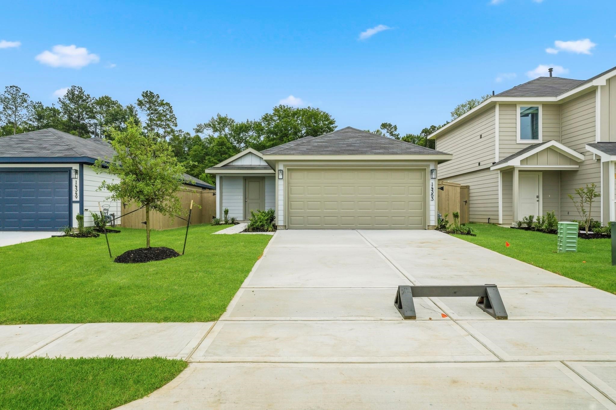 14353 Tawny Street Property Photo 2