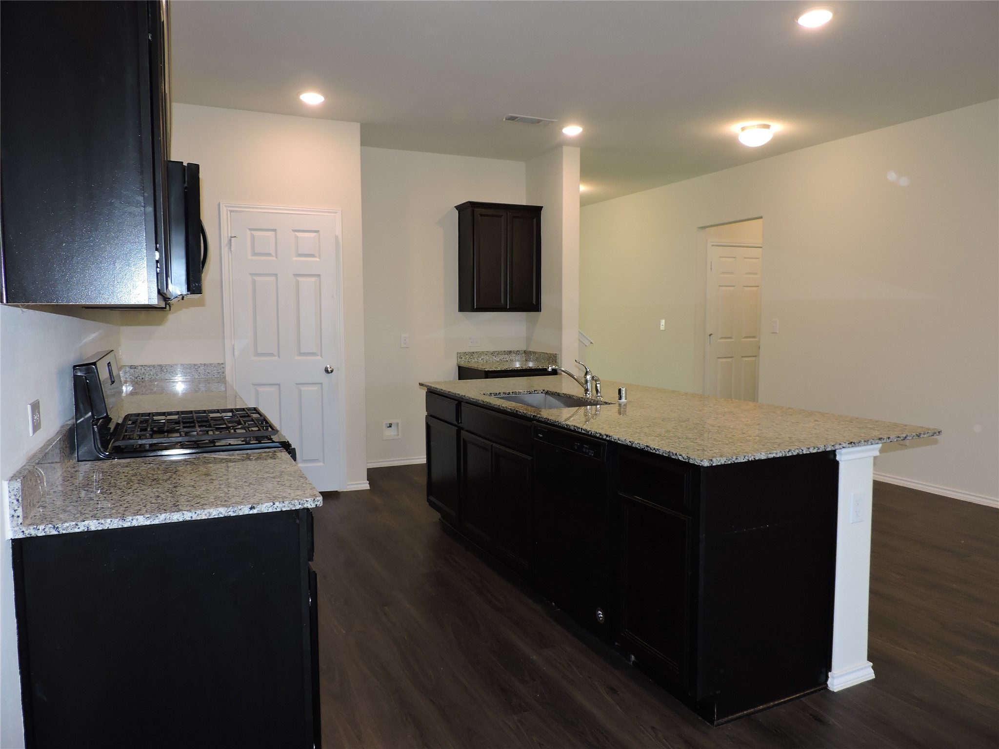 4022 Timber Sapp Drive Property Photo 16
