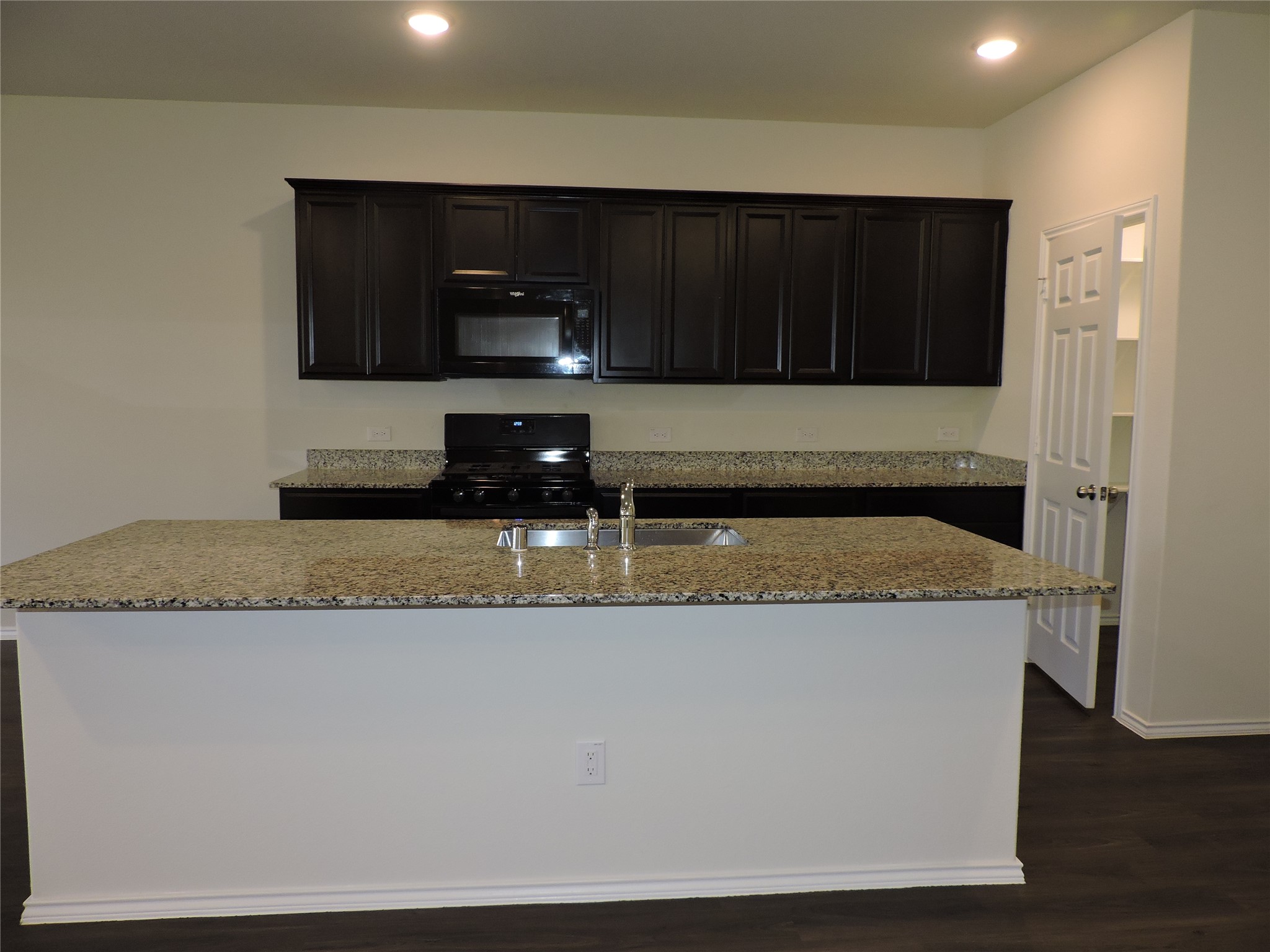 4022 Timber Sapp Drive Property Photo 17