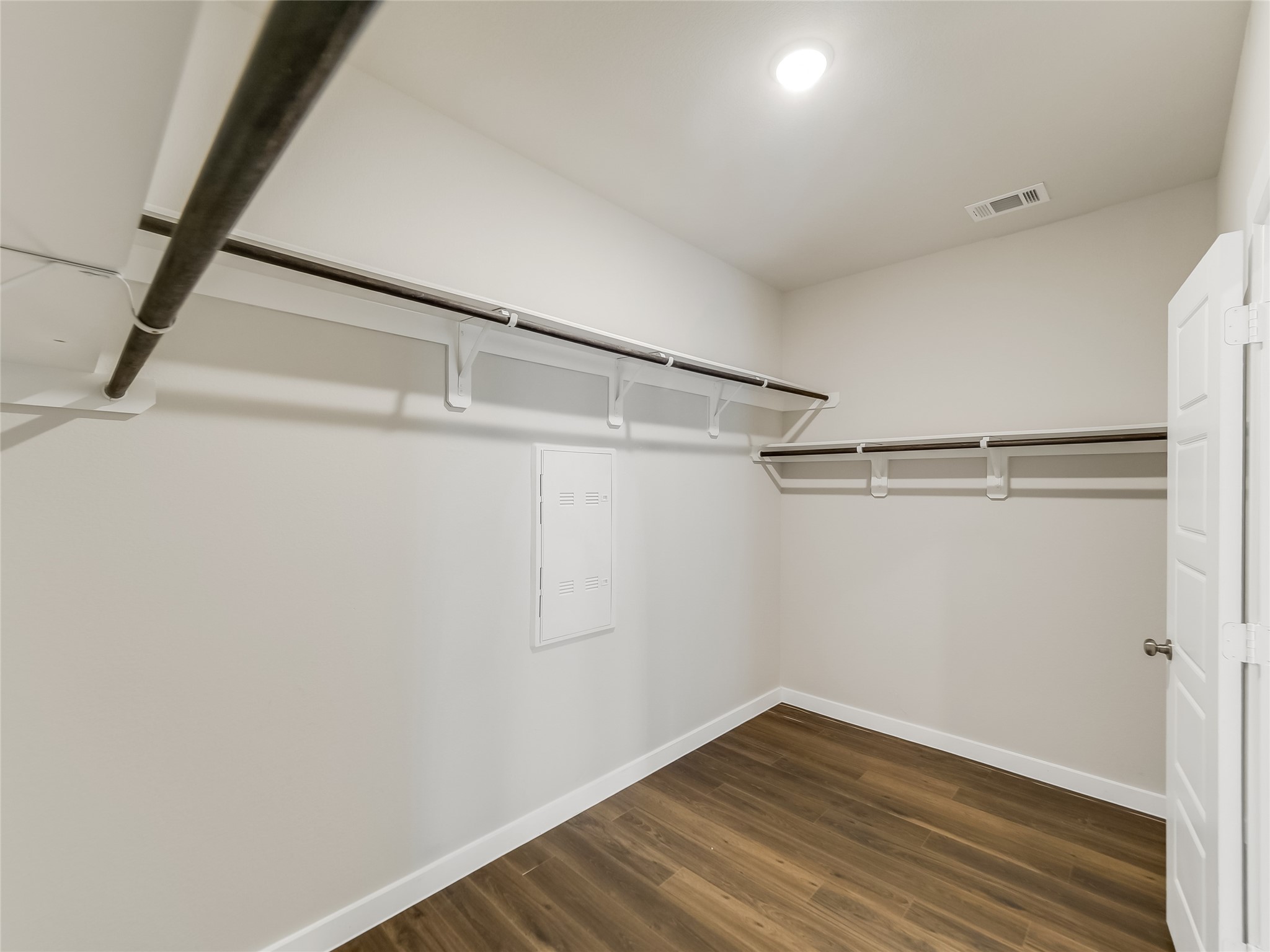 8634 Jetty Glen Drive Property Photo 27