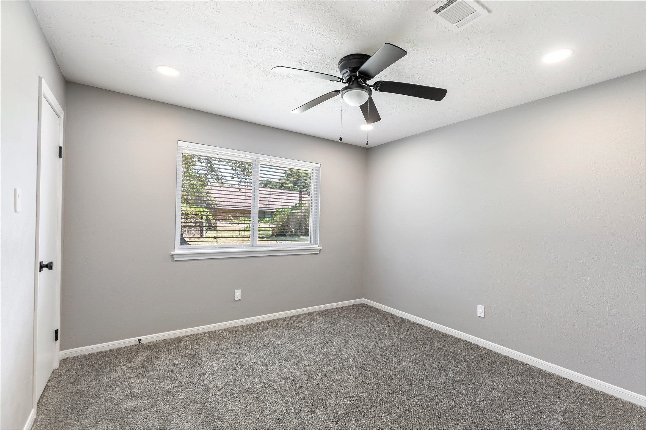 24610 Green Moss Drive Property Photo 30