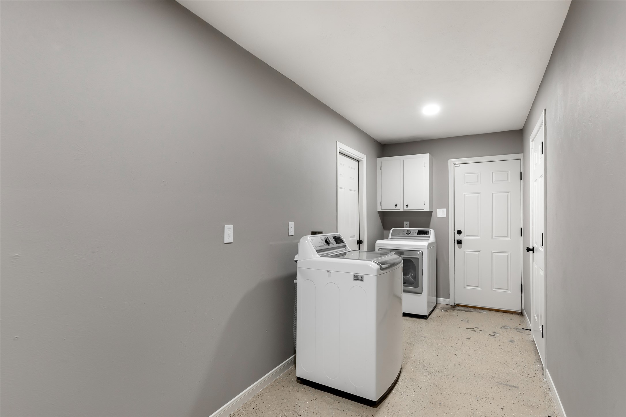 24610 Green Moss Drive Property Photo 33