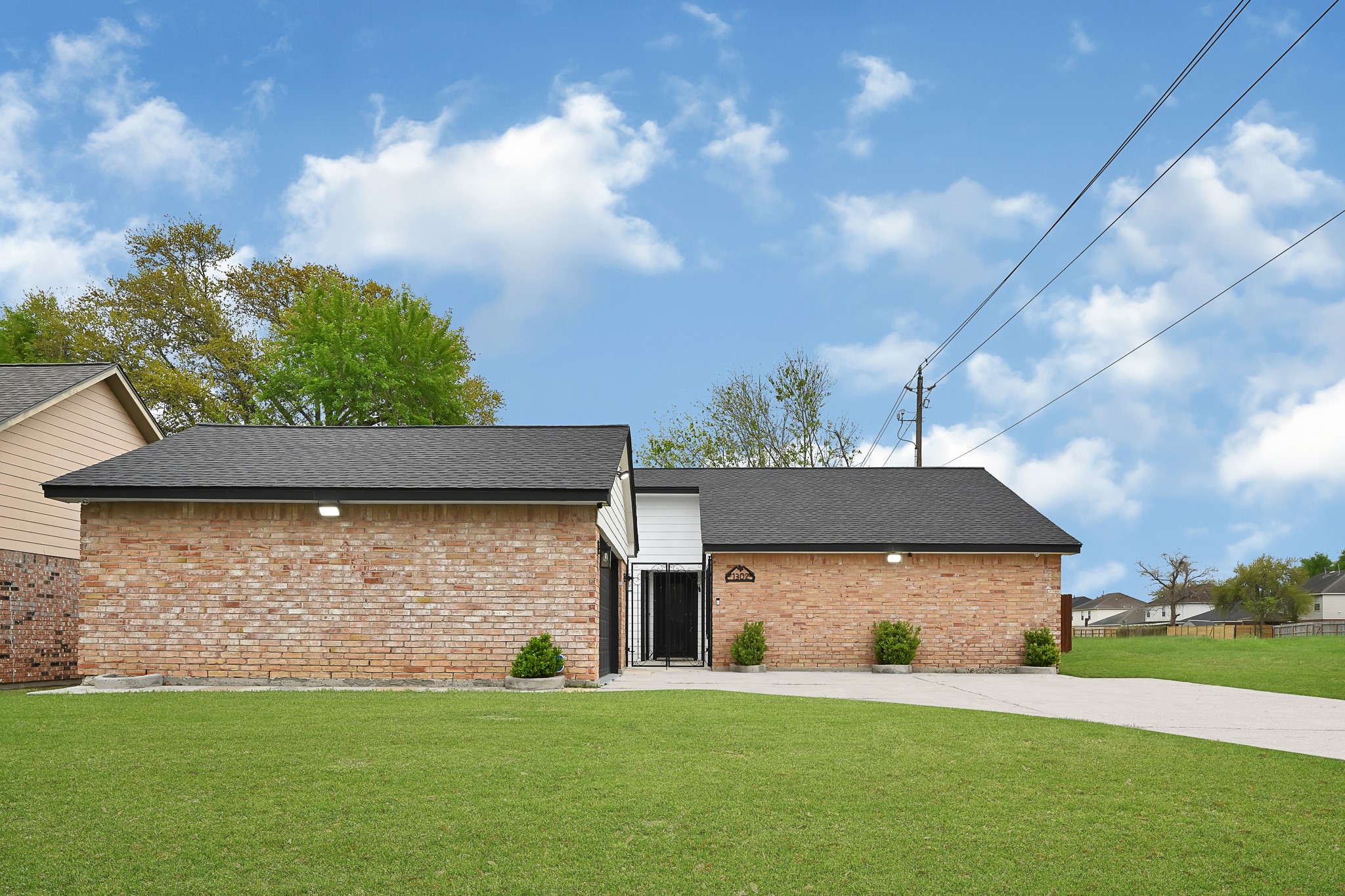 1302 Ambrosden Lane Property Photo