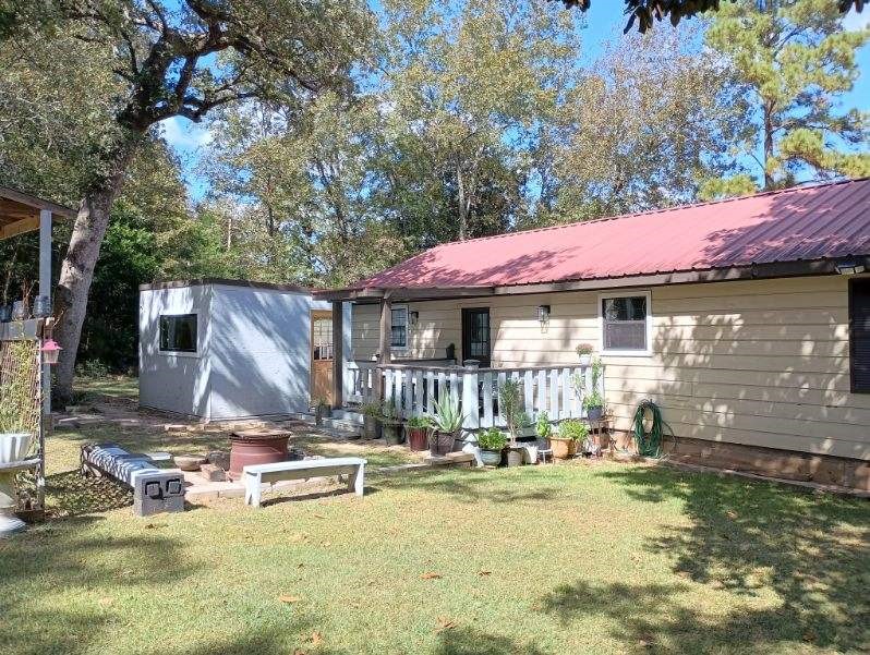 145 W Ivanhoe Drive Property Photo 8