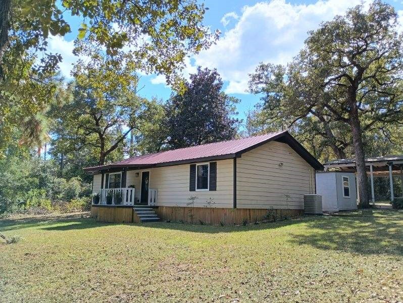 145 W Ivanhoe Drive Property Photo 9