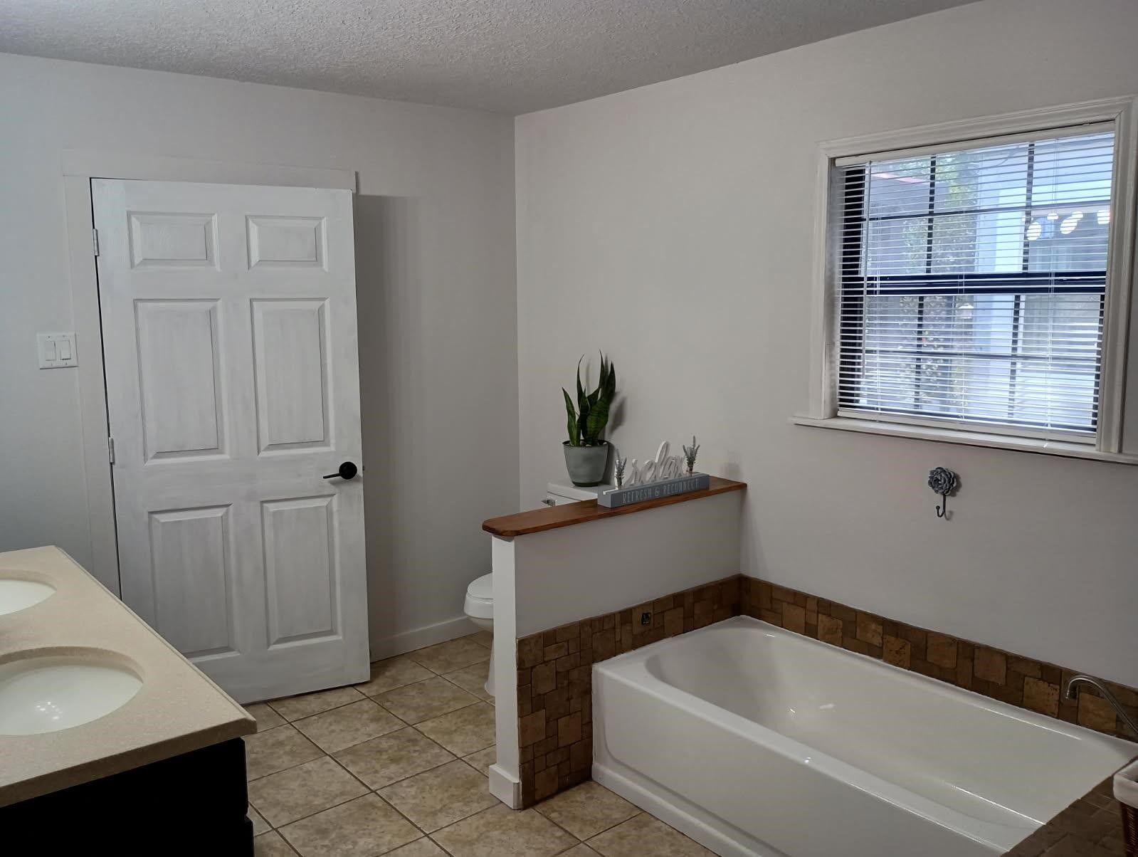 145 W Ivanhoe Drive Property Photo 17