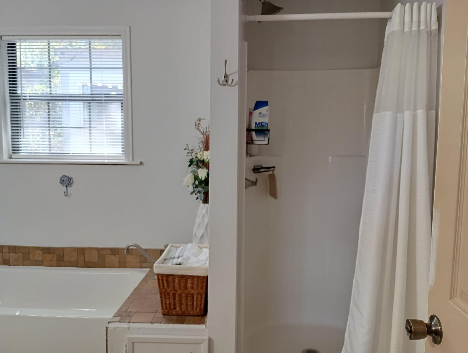 145 W Ivanhoe Drive Property Photo 18