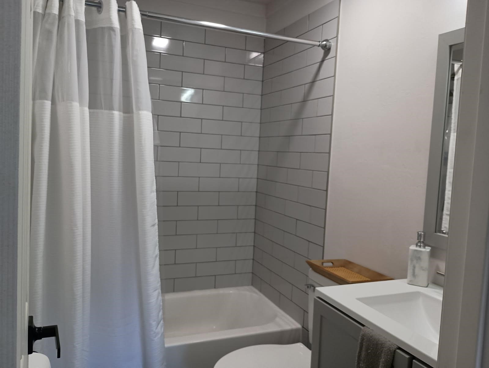 145 W Ivanhoe Drive Property Photo 19