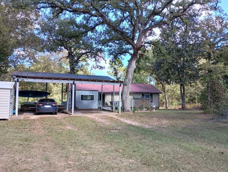 145 W Ivanhoe Drive Property Photo 28