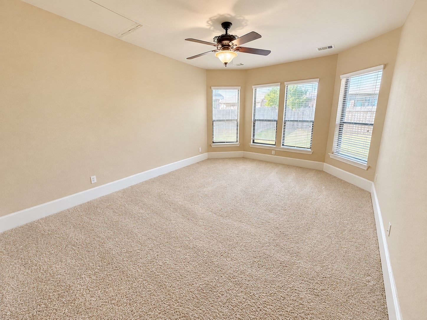 13101 Hollow Garden Lane Property Photo 22
