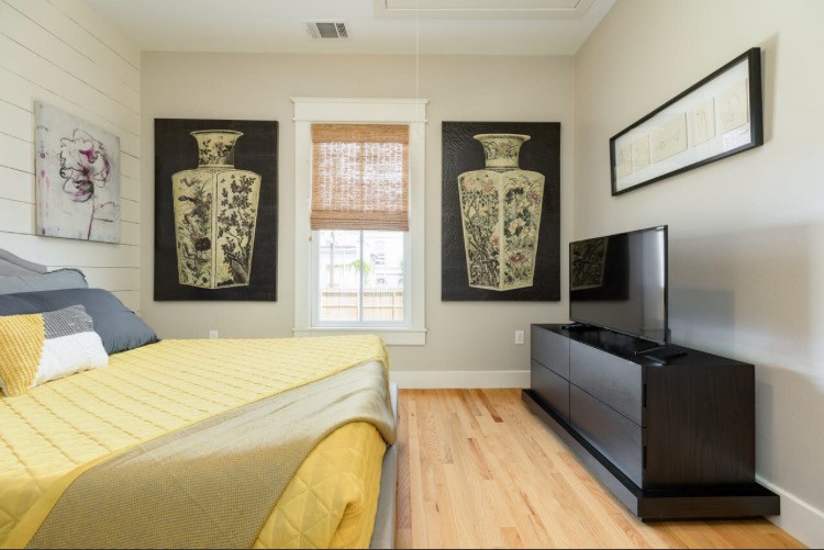 2612 Avenue M 1/2 Property Photo 6