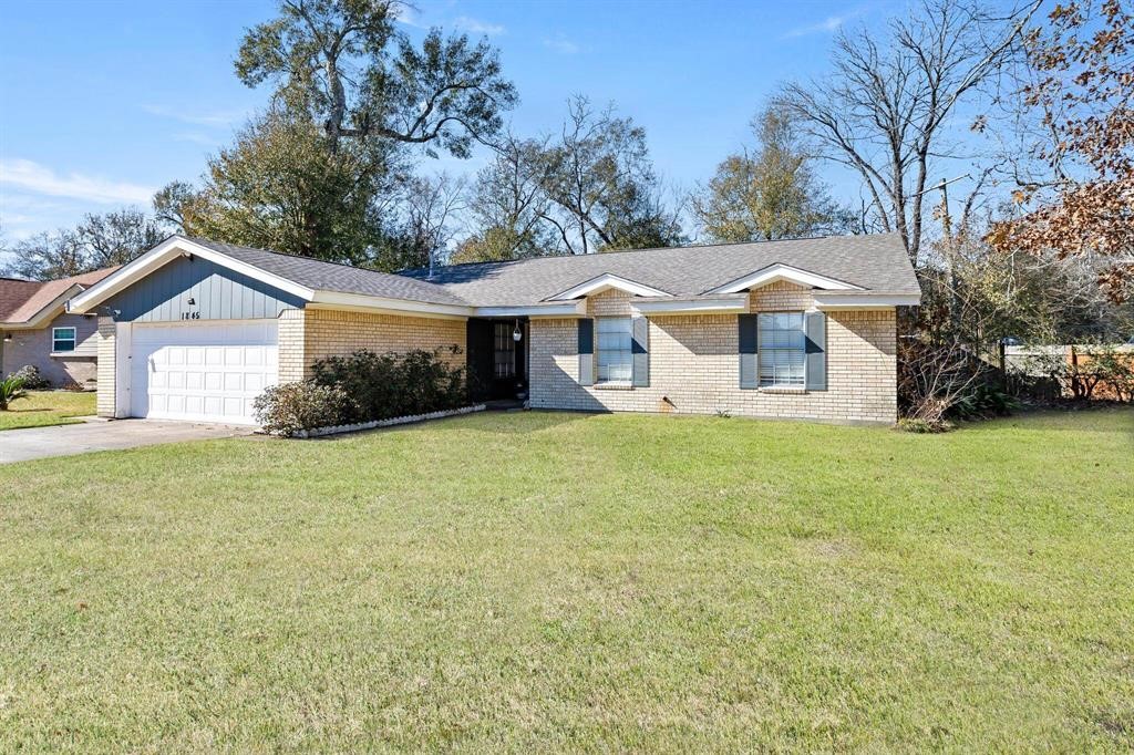 1845 King Arthur Court Property Photo 1