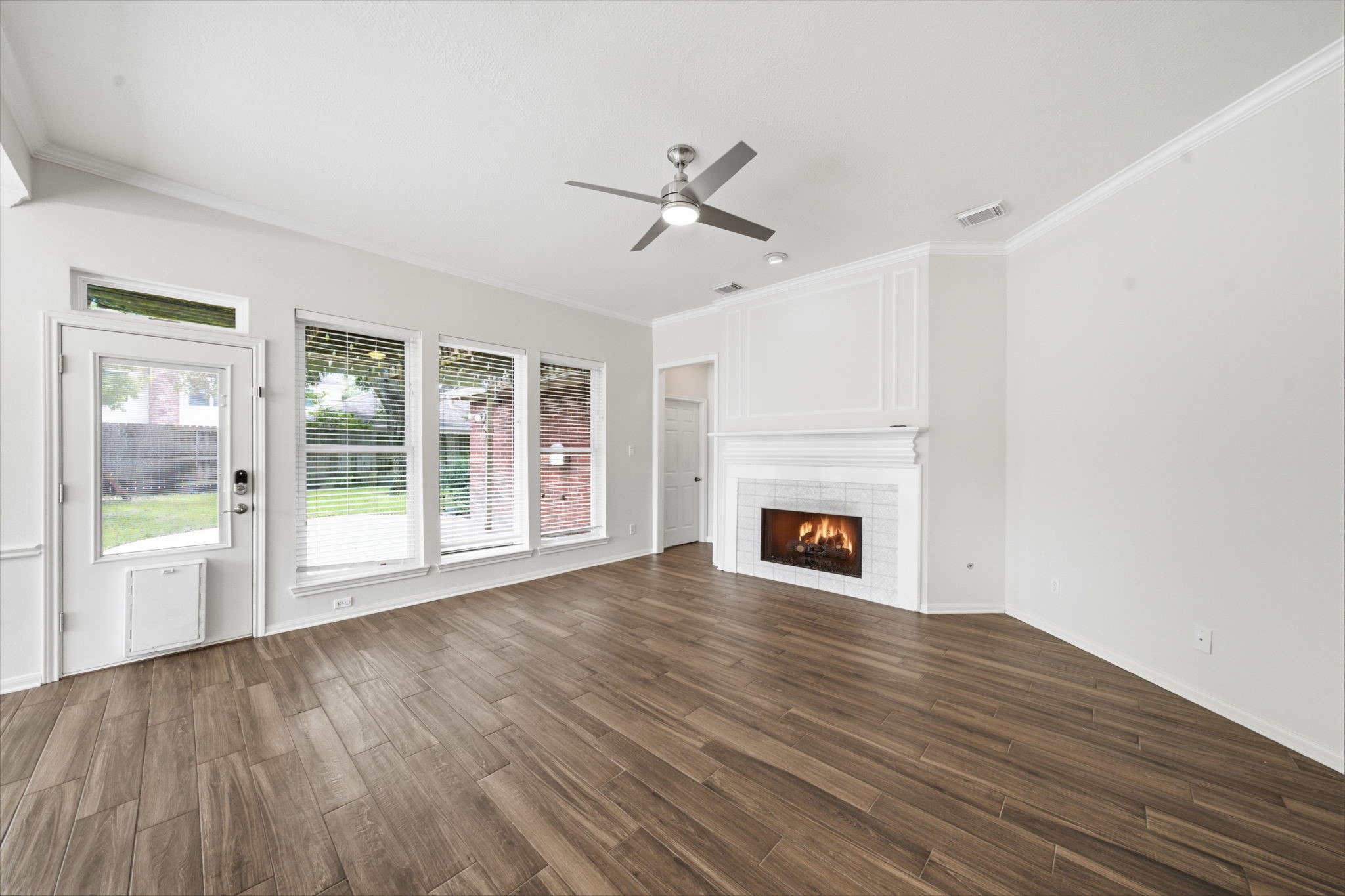 2214 Lytham Lane Property Photo 13
