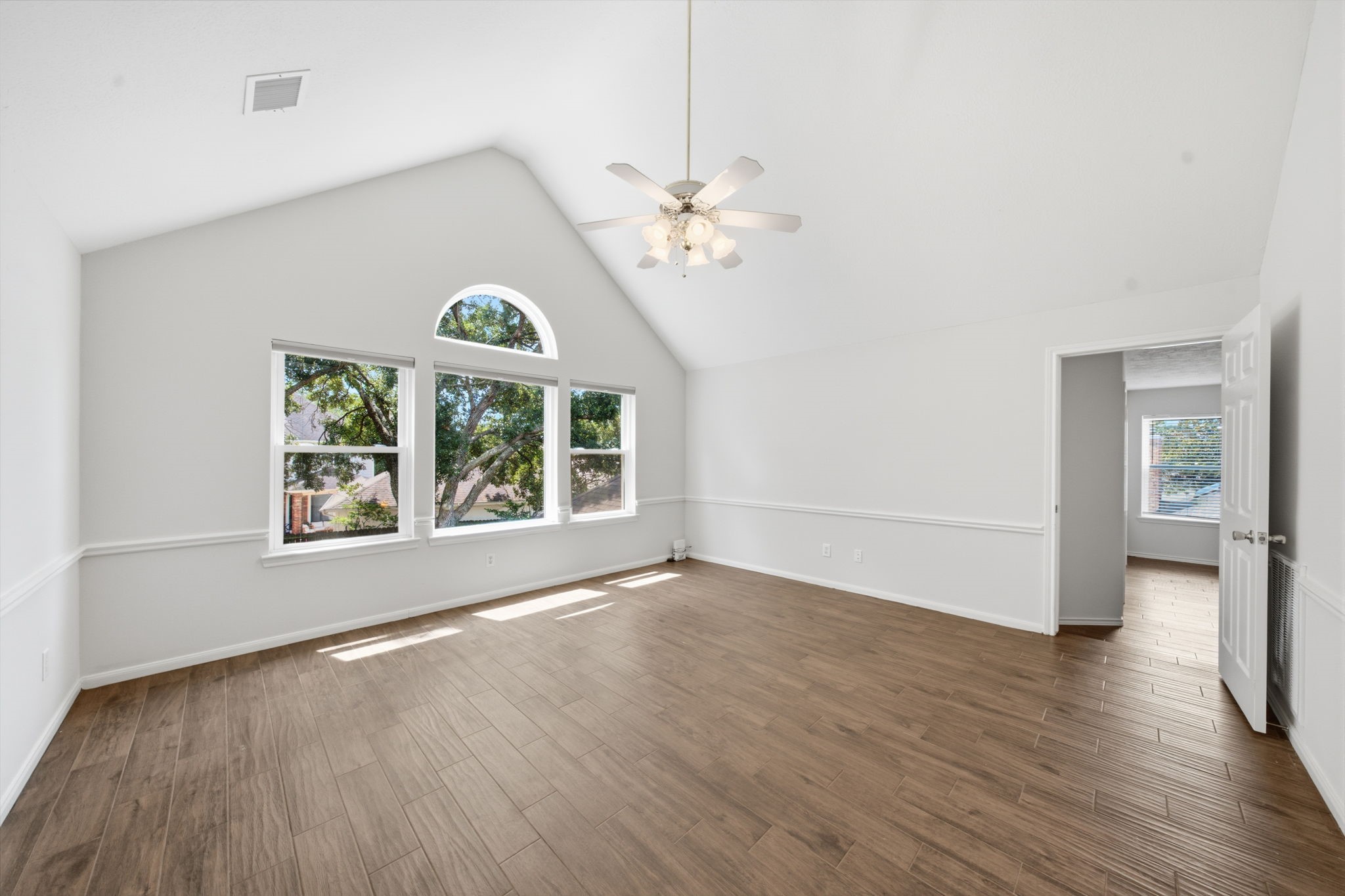 2214 Lytham Lane Property Photo 26