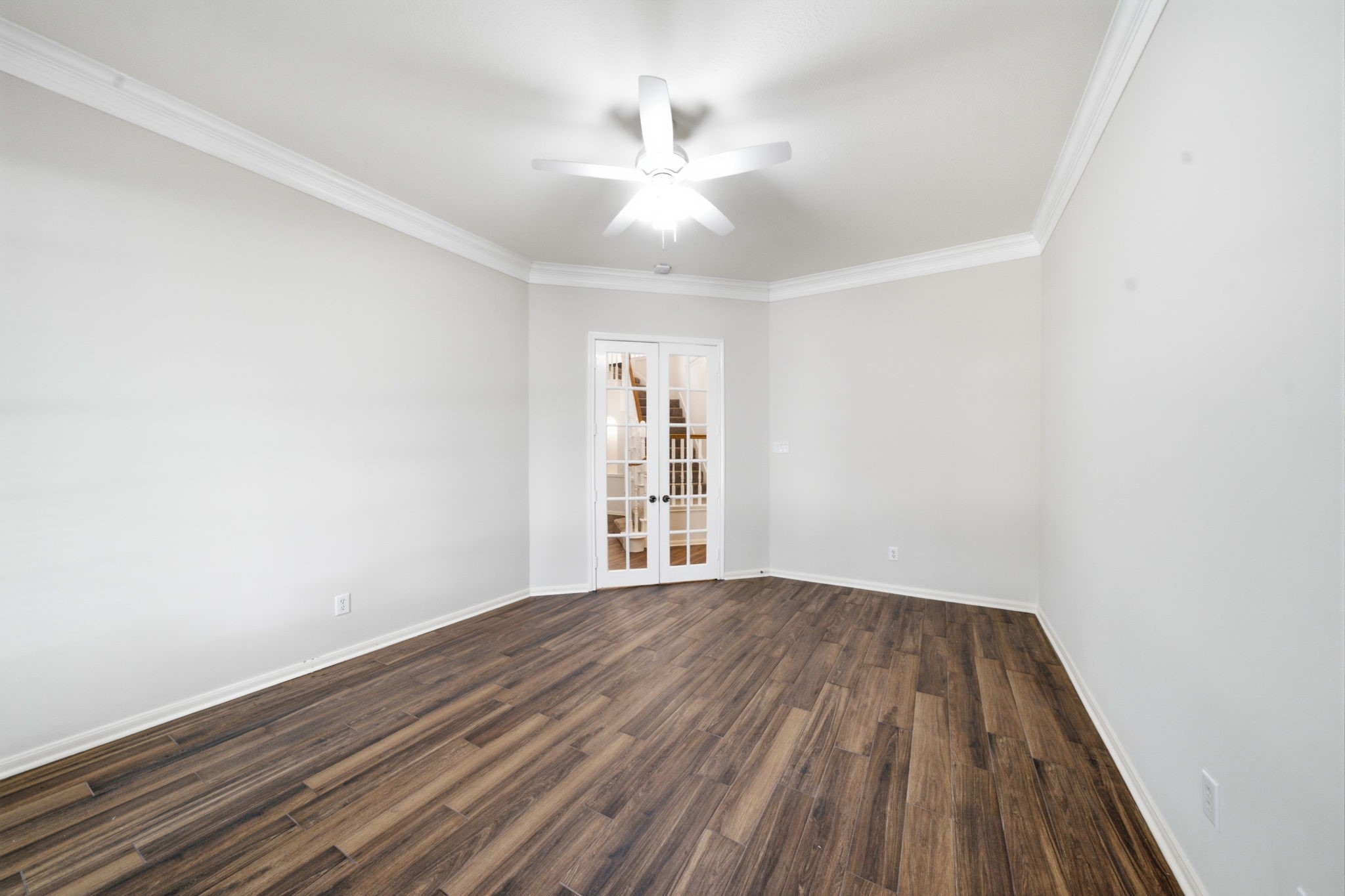 2214 Lytham Lane Property Photo 28