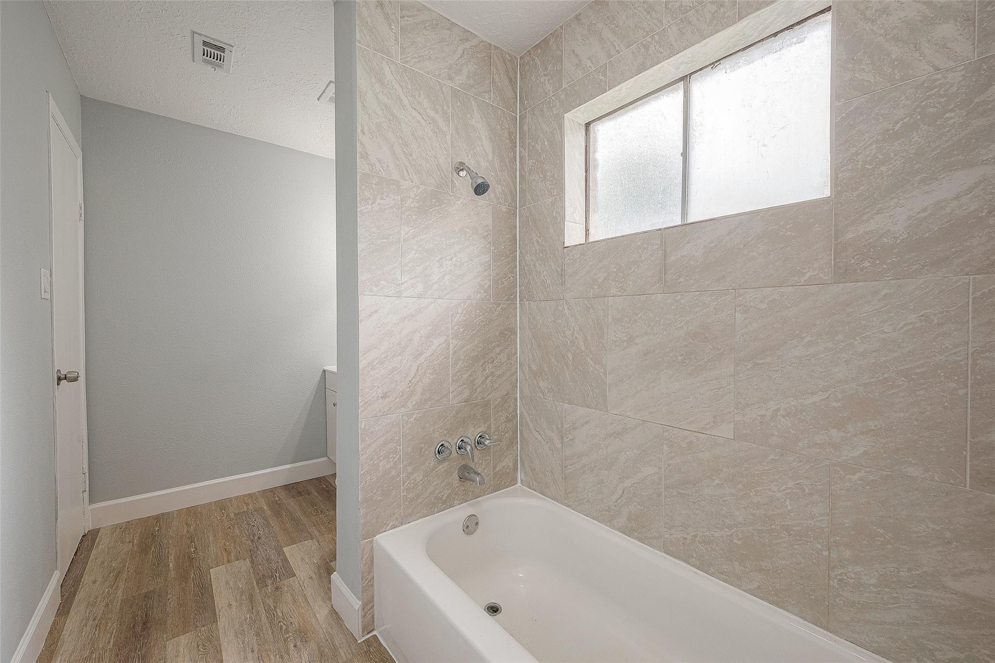 5020 Ridgevan Drive Property Photo 18