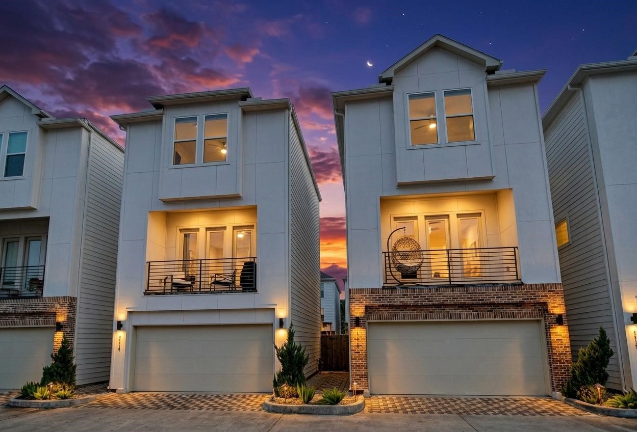 2110 Bello Amanecer Lane Property Photo 1
