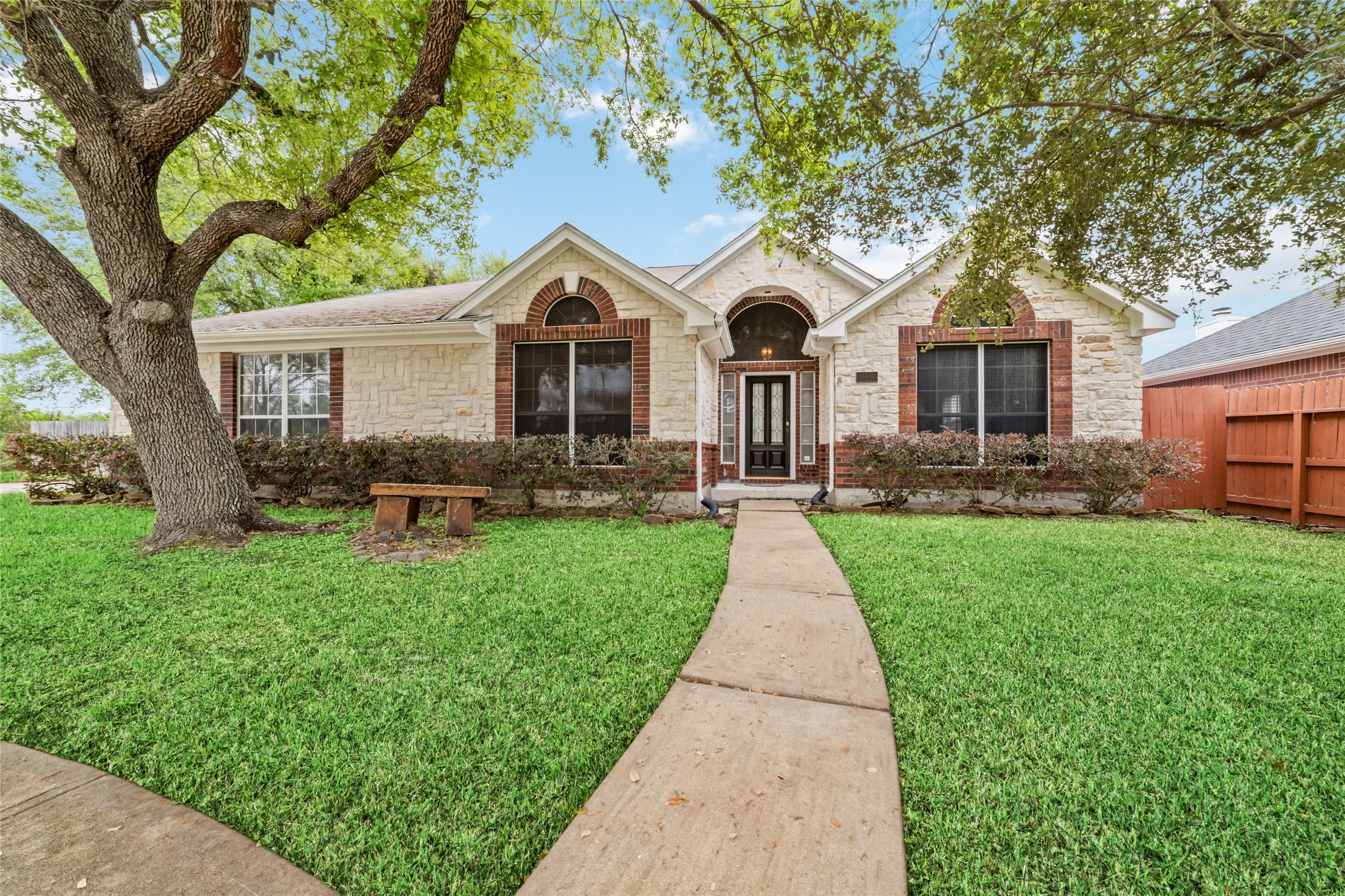 1003 Birchstone Drive Property Photo