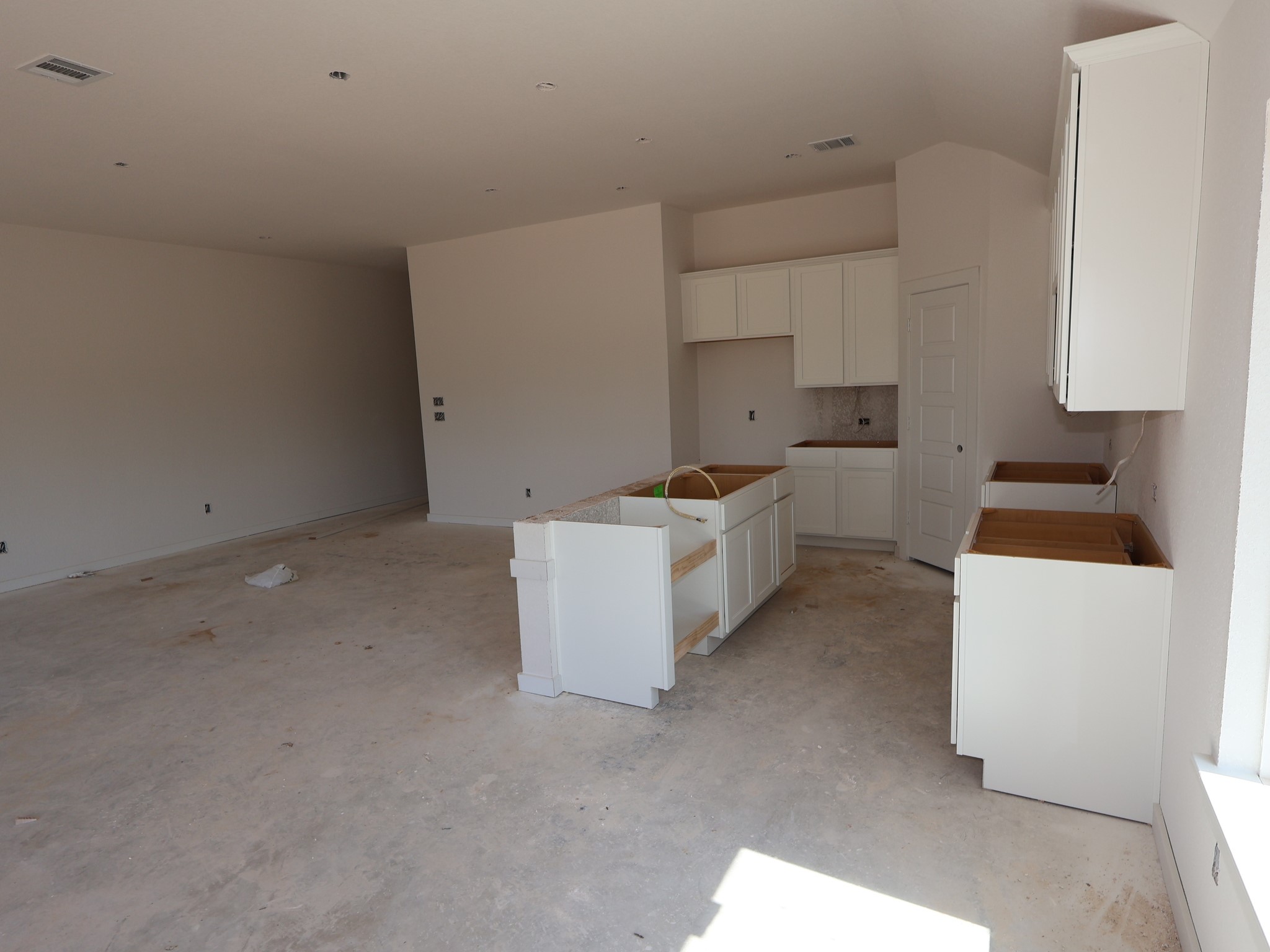 21127 Venetian Glass Lane Property Photo 9