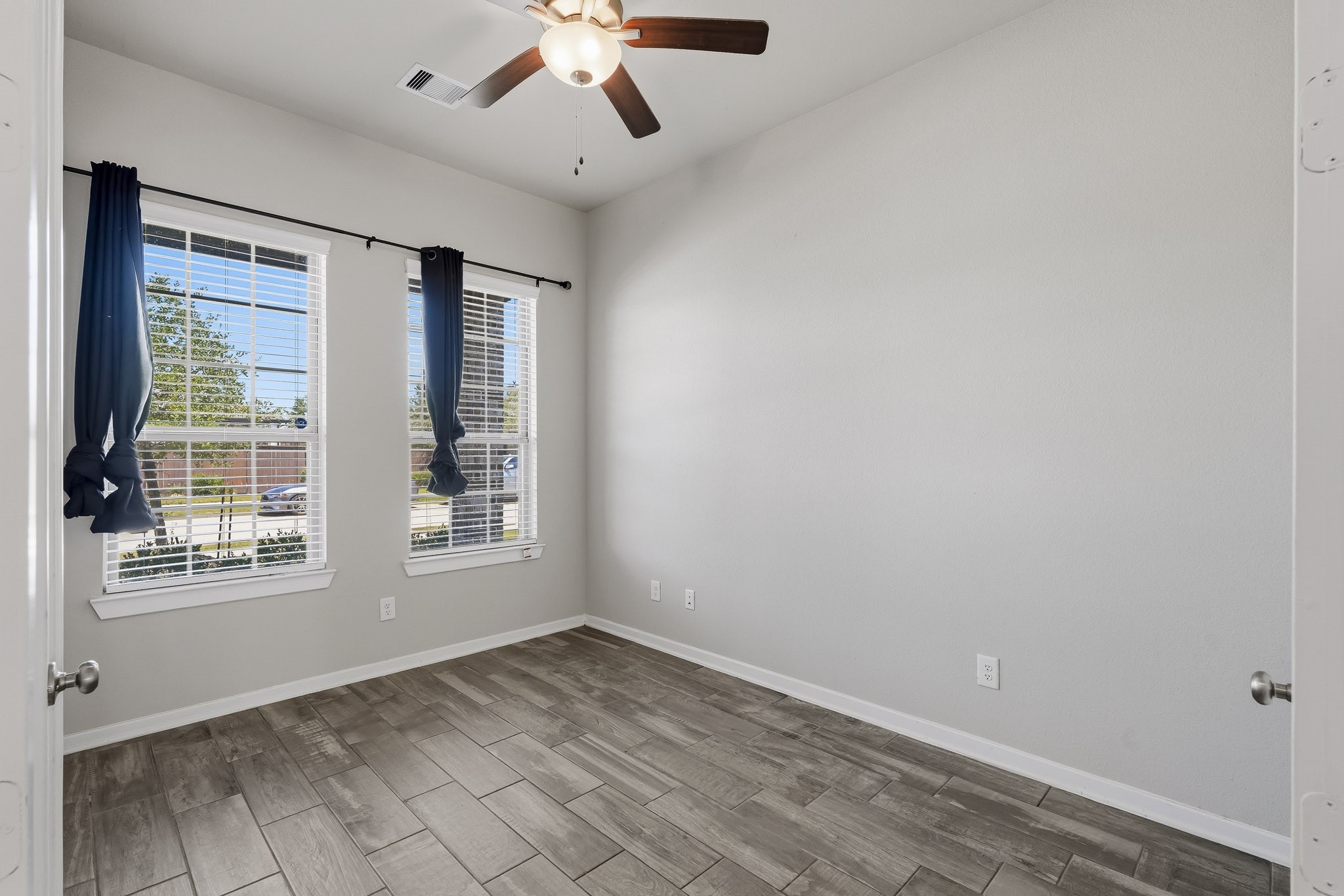 4510 Peloton Road Property Photo 5