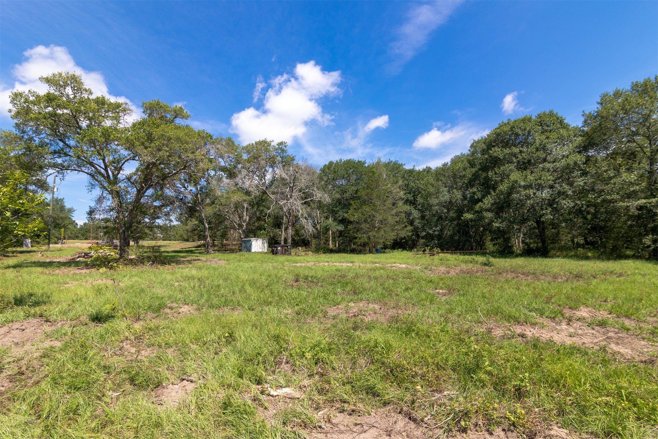 27108 Highway 6 Property Photo 14