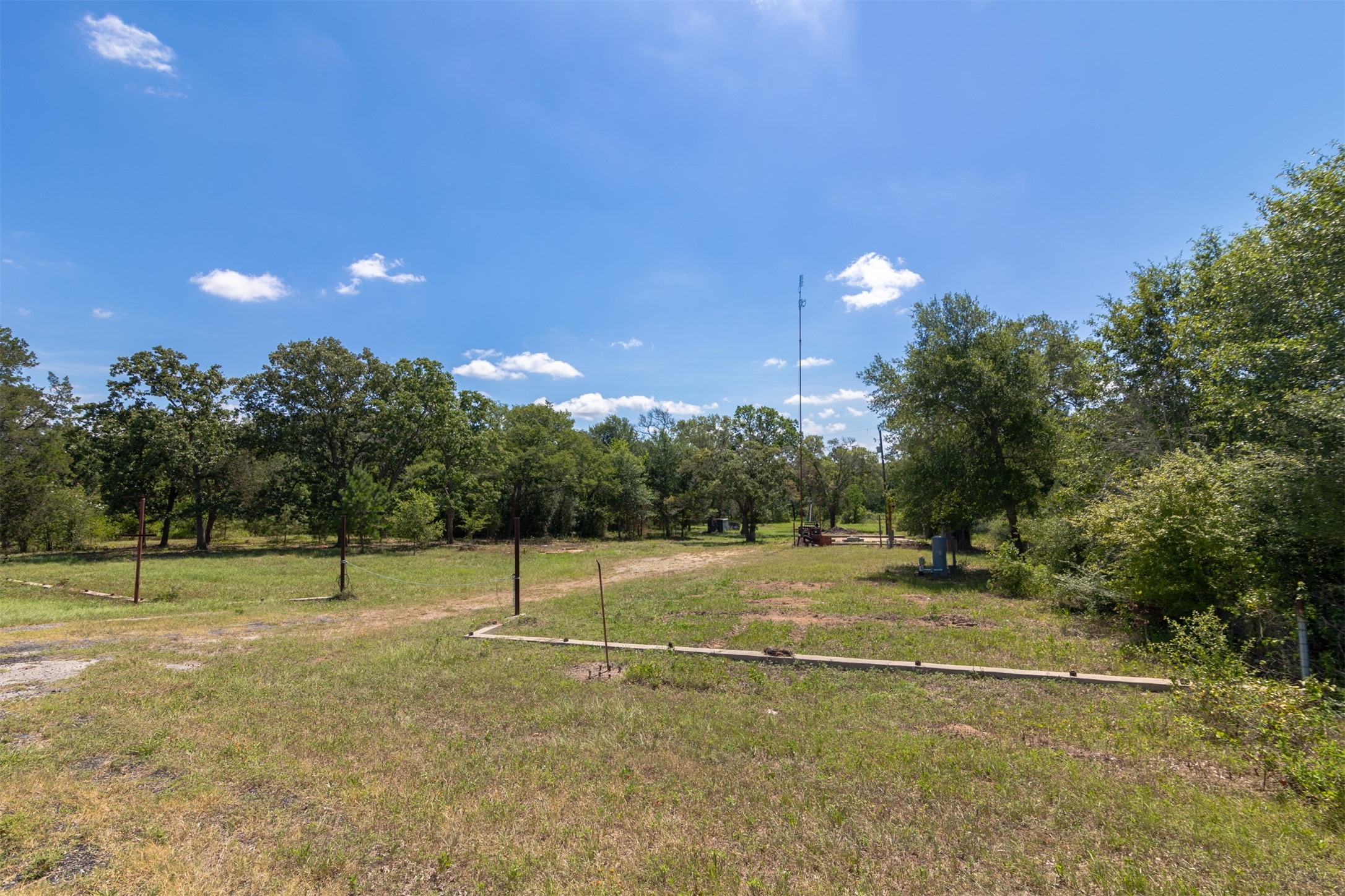 27108 Highway 6 Property Photo 19