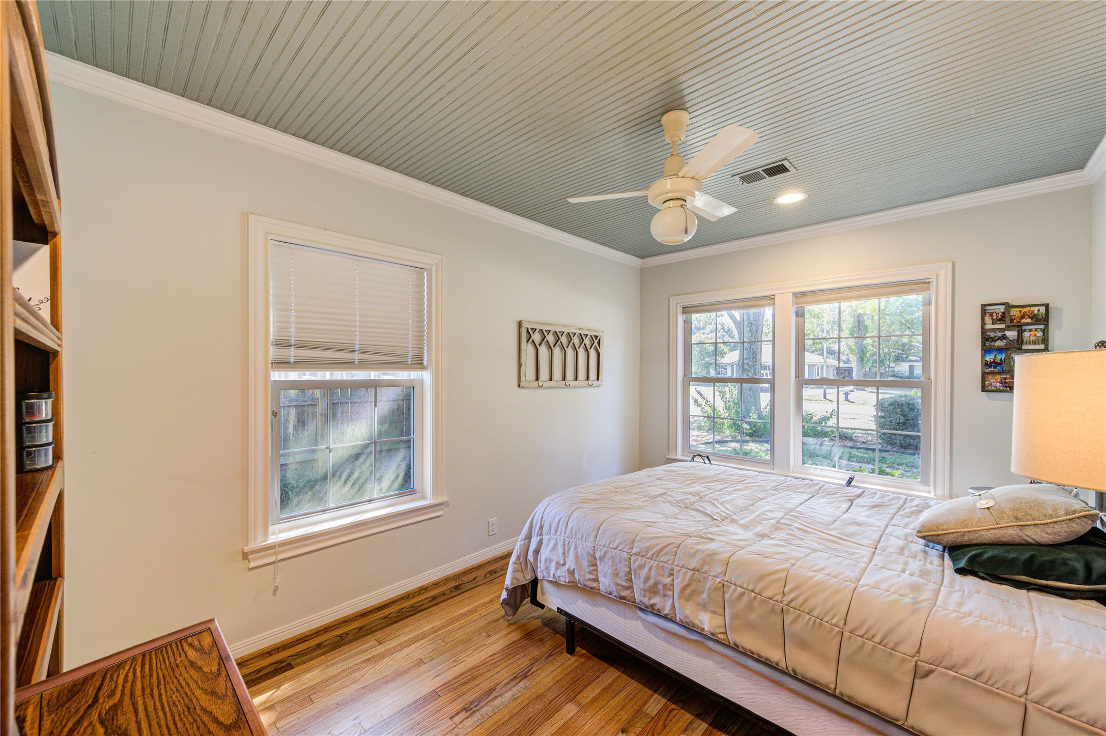 1550 Sue Barnett Drive Property Photo 18