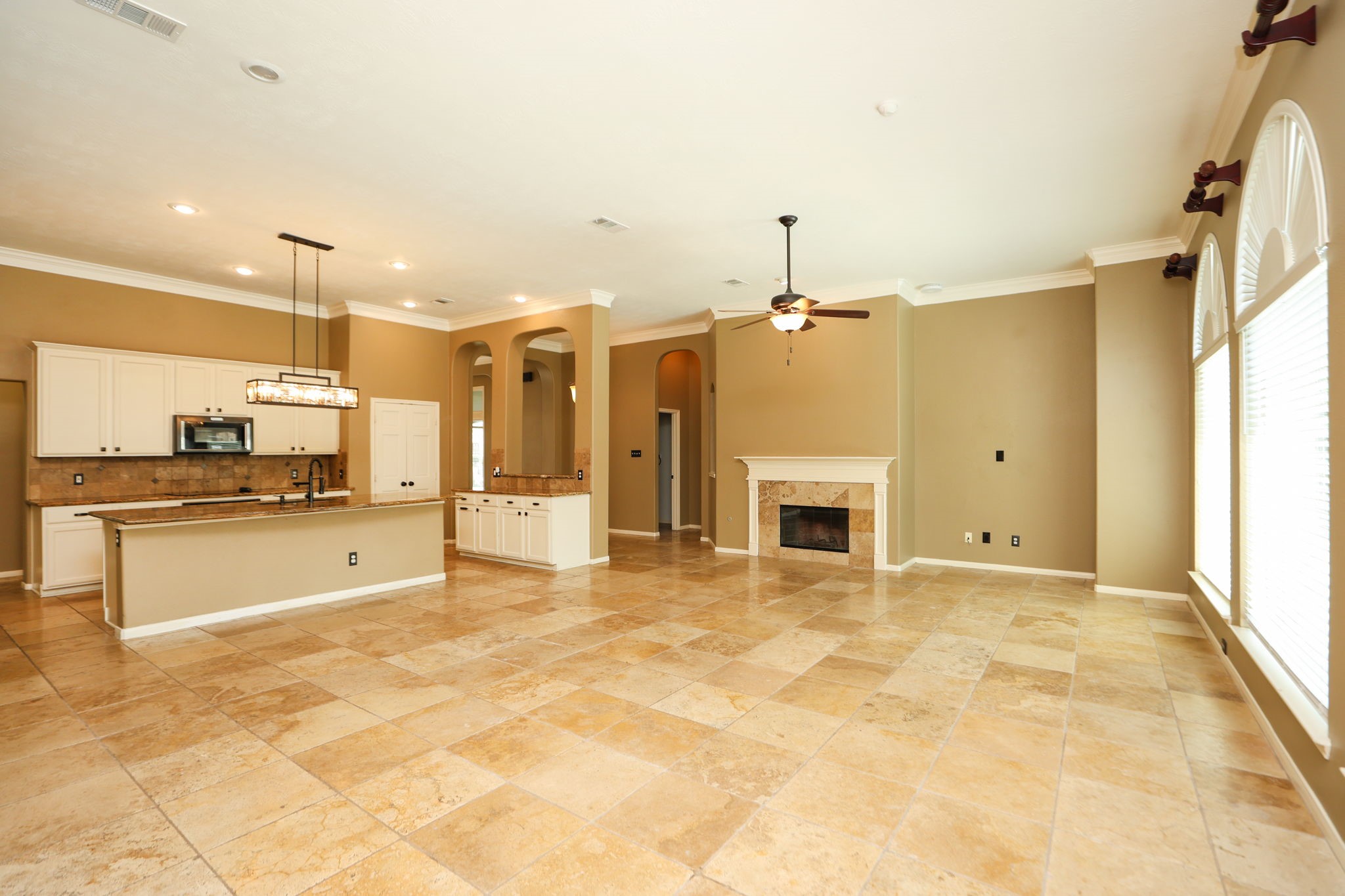 2215 Dorman Court Property Photo 15
