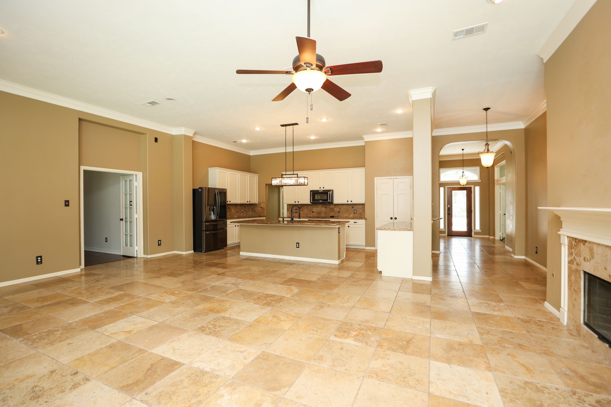2215 Dorman Court Property Photo 16