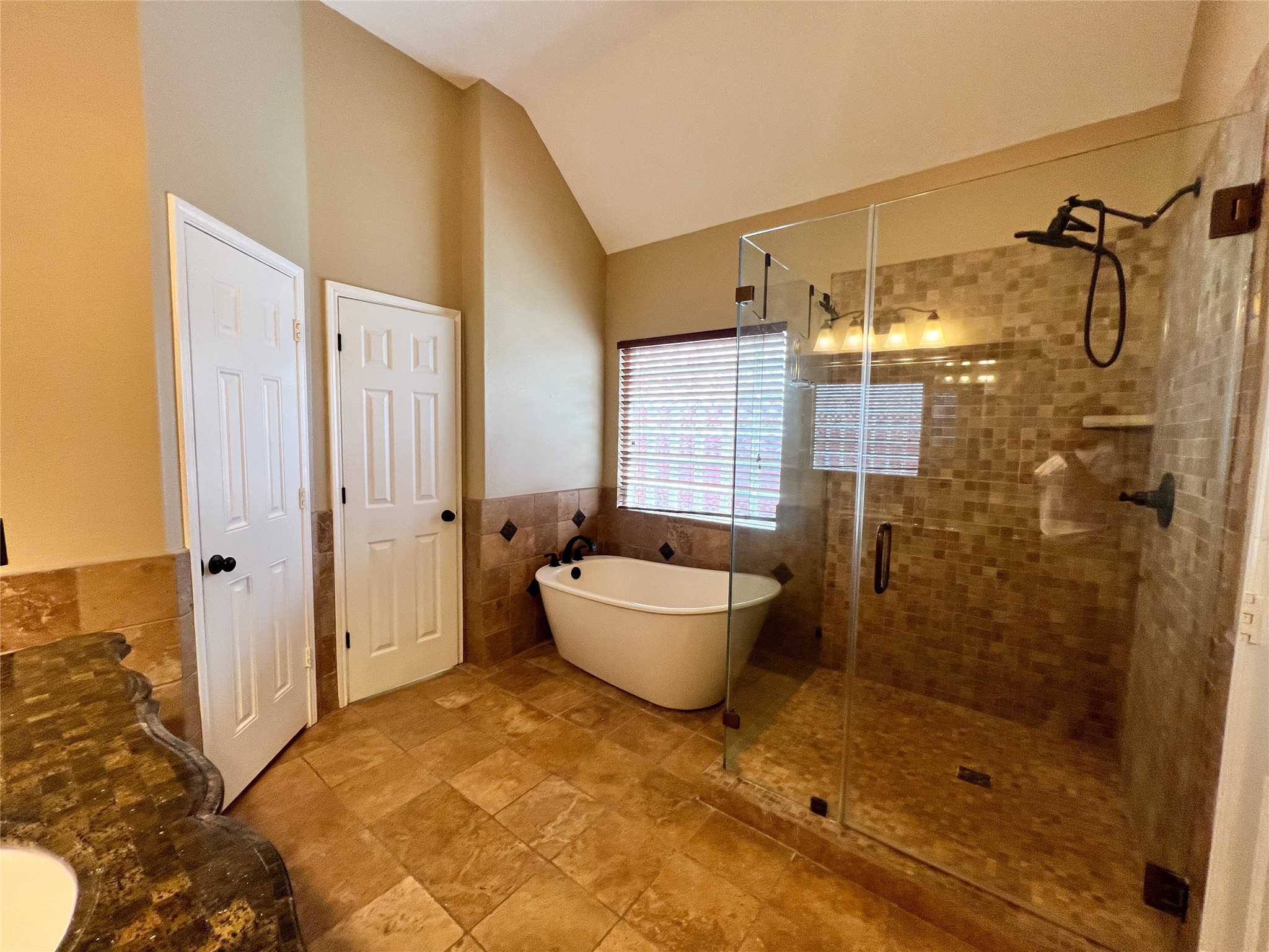2215 Dorman Court Property Photo 33