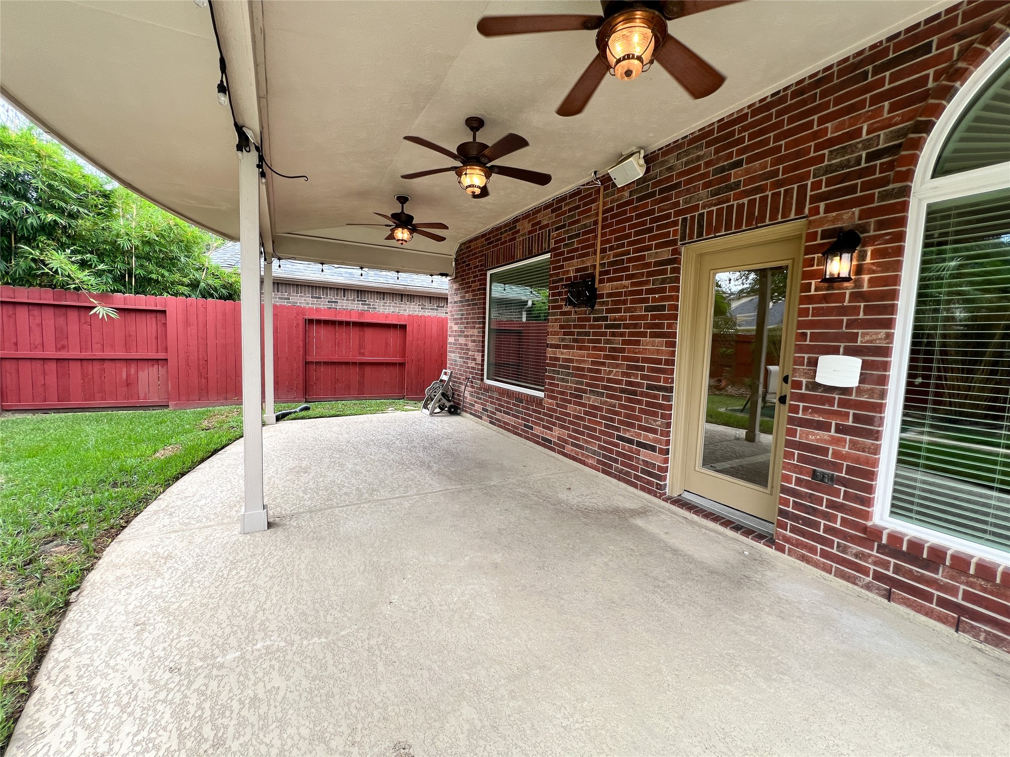 2215 Dorman Court Property Photo 40