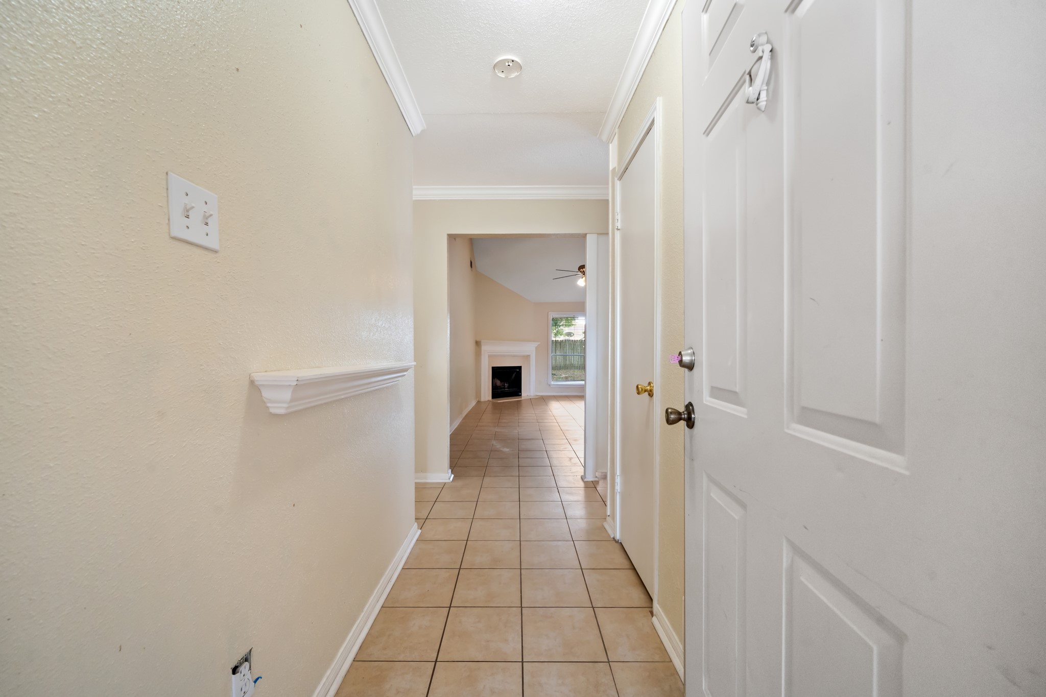 7823 Sawmill Trail Property Photo 3