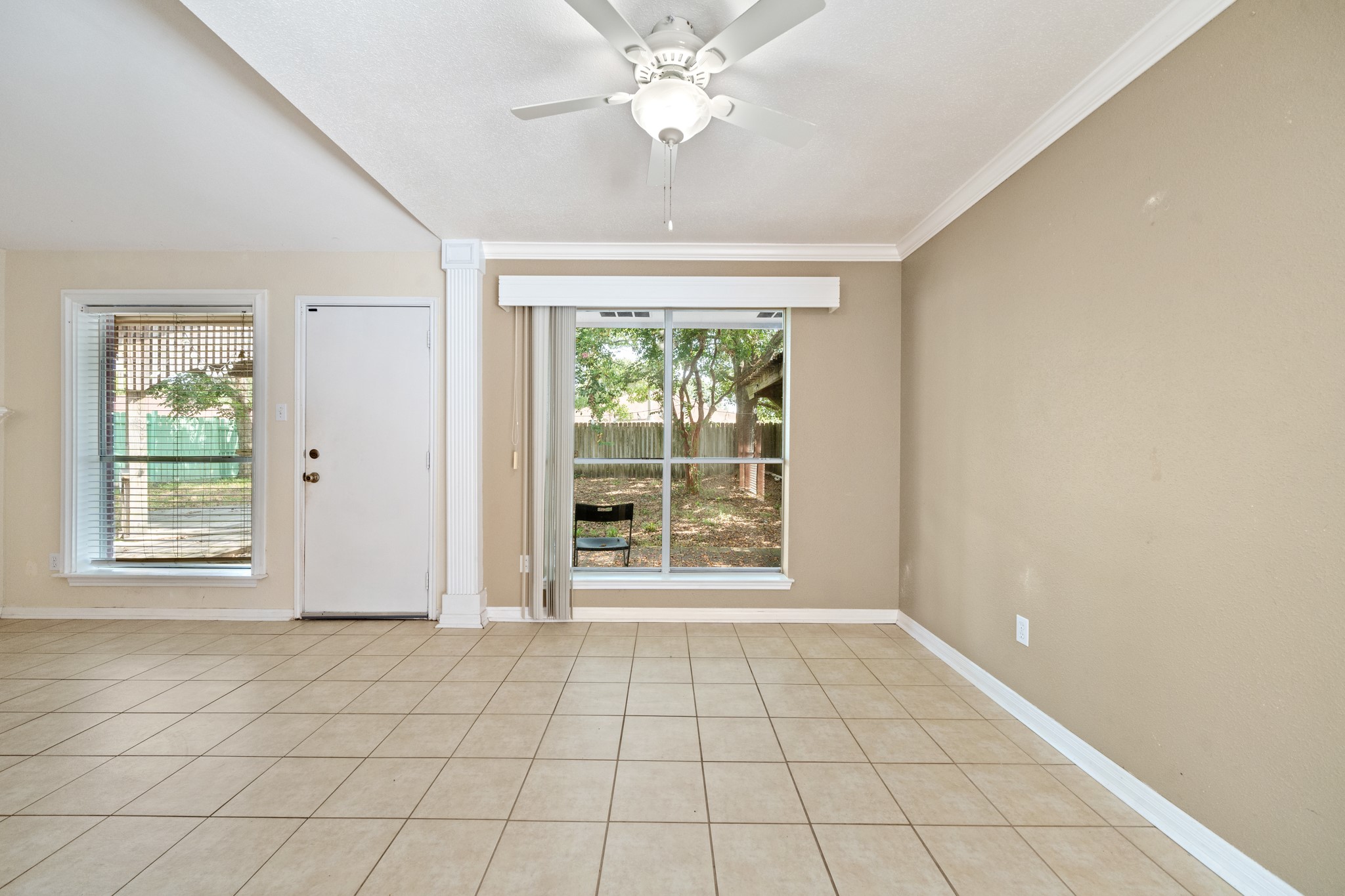 7823 Sawmill Trail Property Photo 7