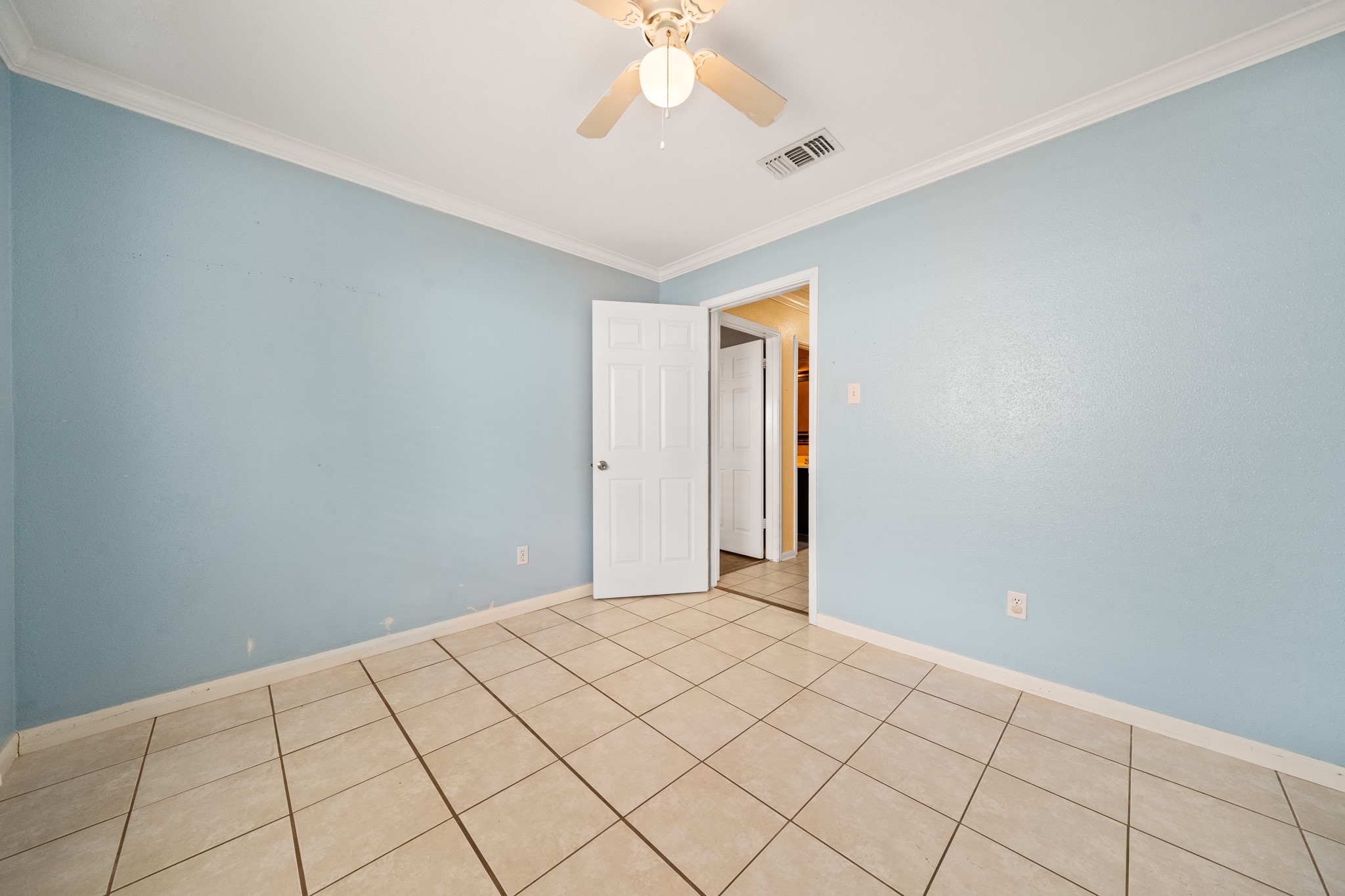 7823 Sawmill Trail Property Photo 22